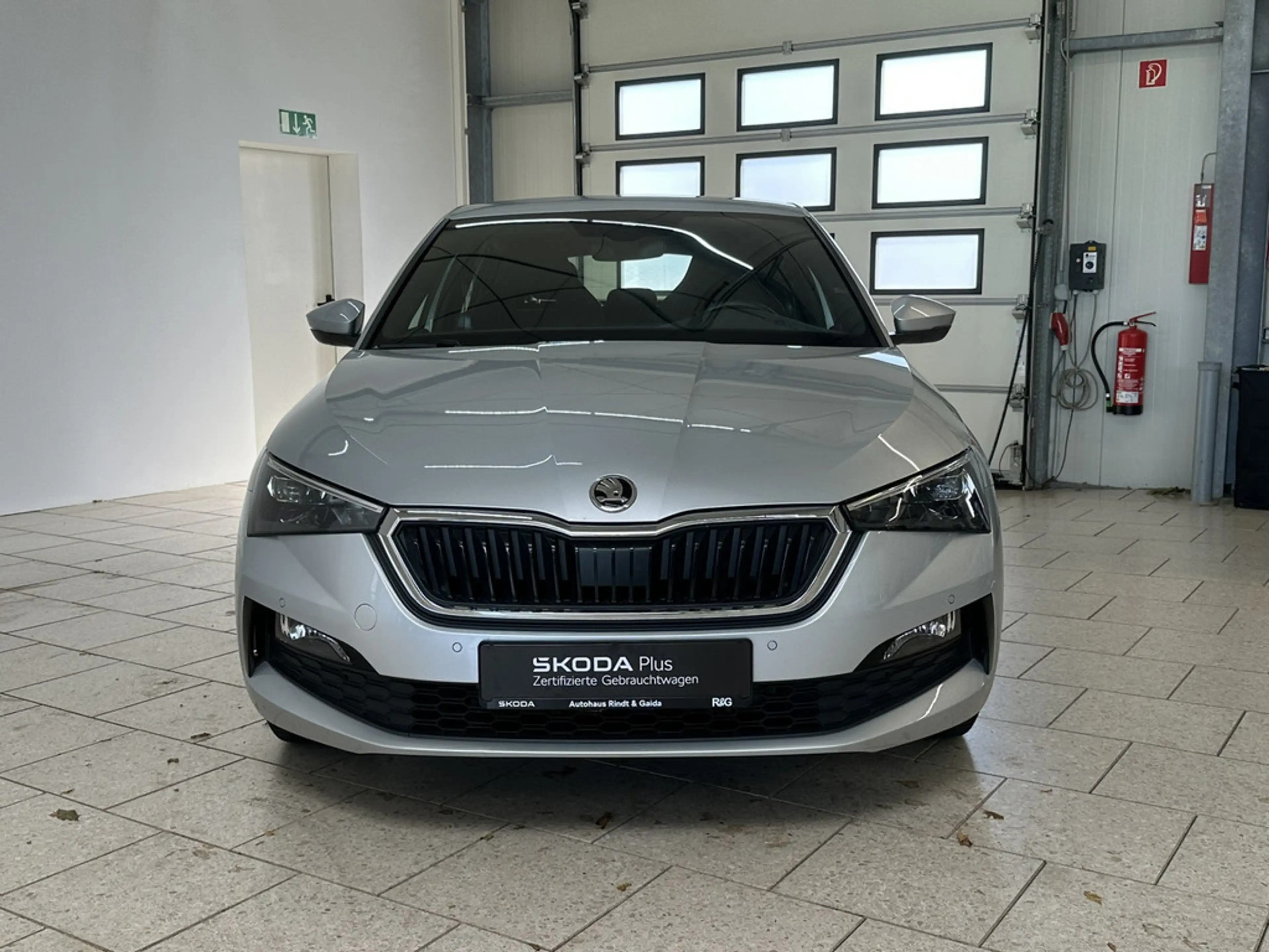 Skoda Scala 1.6 TDI Ambition KLIMA PDC SHZ LED — photo 3