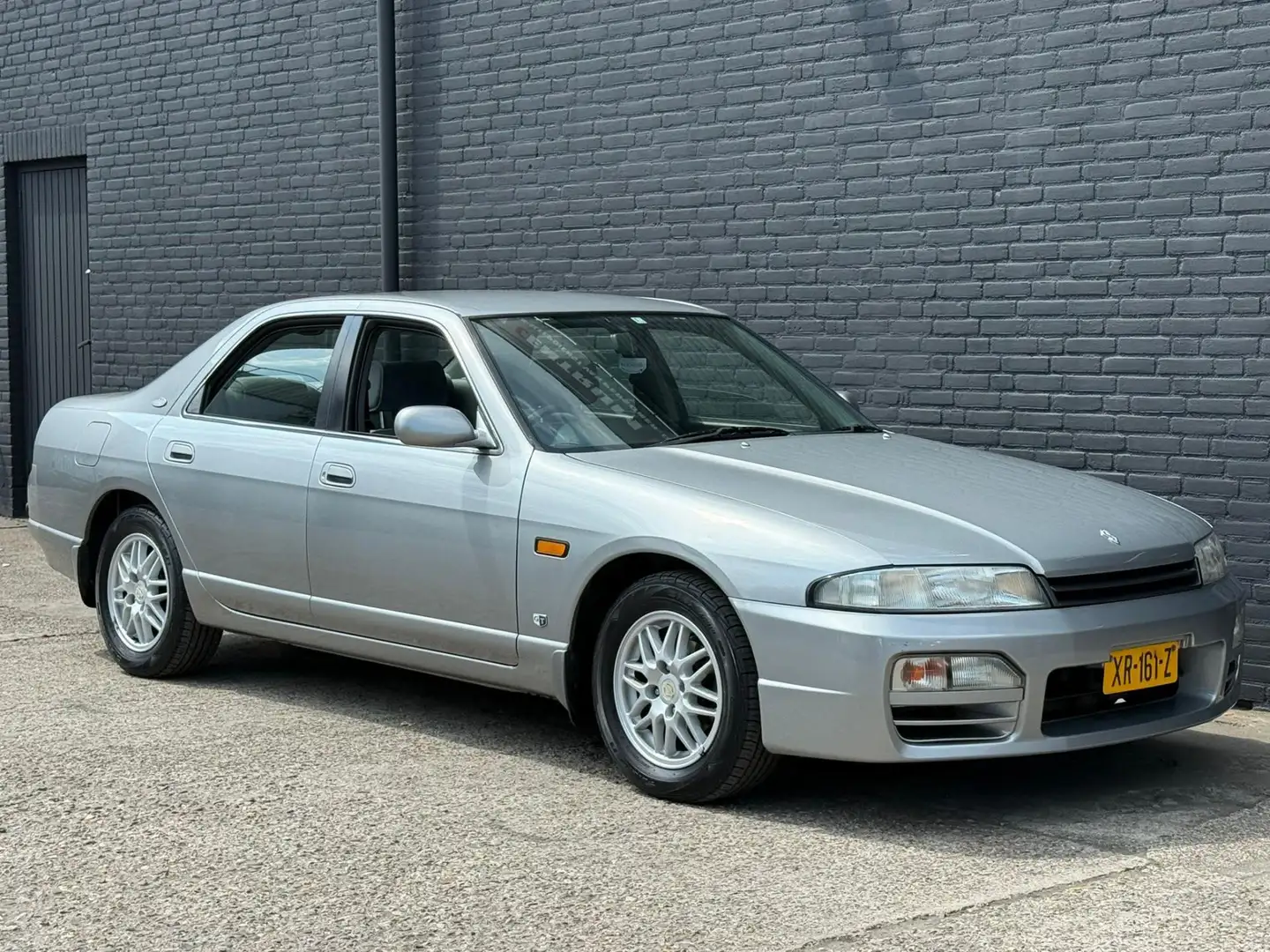Nissan Skyline GTS AIRCO | ELEK RAMEN | NWE APK Šedá - 1