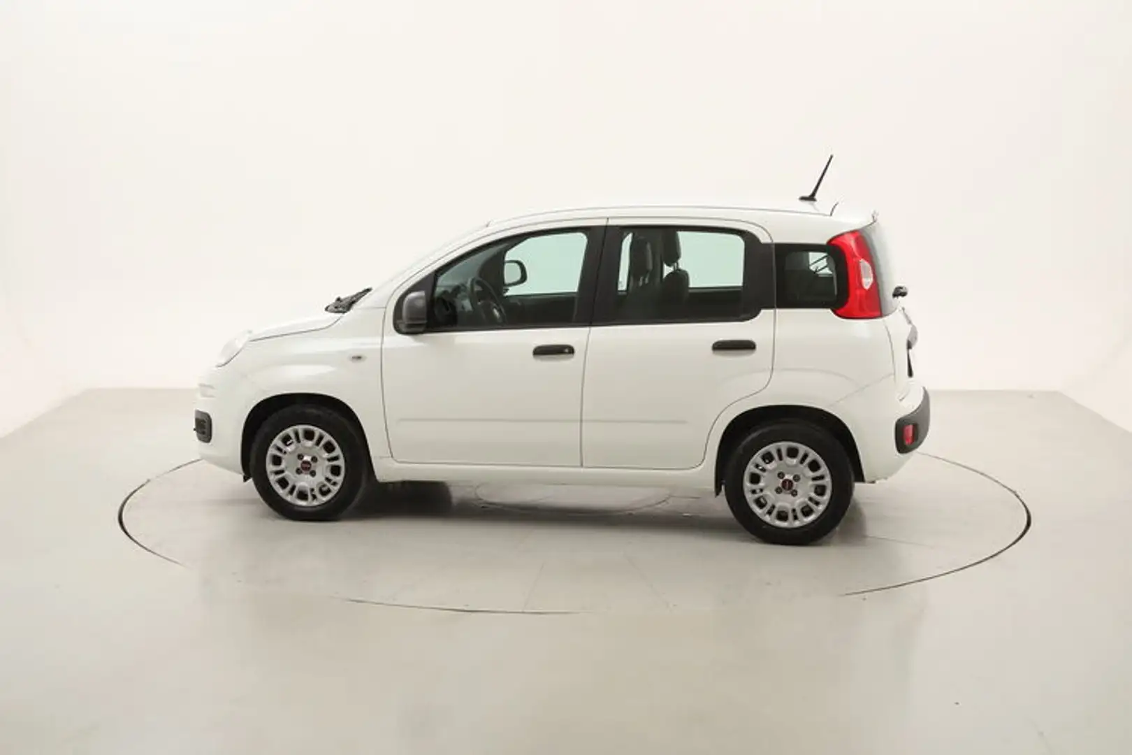 Fiat Panda Easy 1.2 Benzina 69CV Bianco - 2