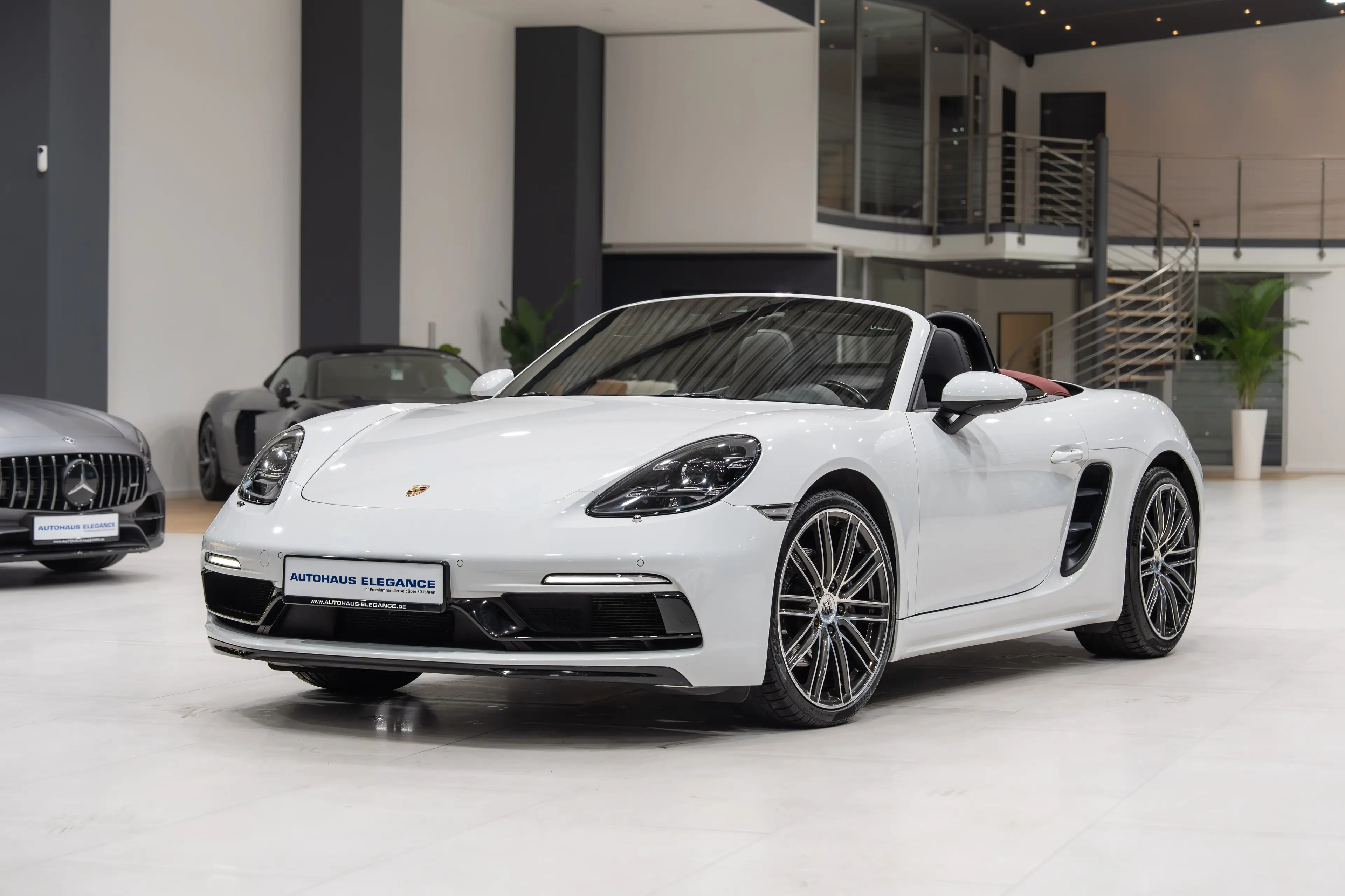Porsche 718 *SPORT-CHRONO*1.HAND*SPORT-AUSPUFF*PDLS+*