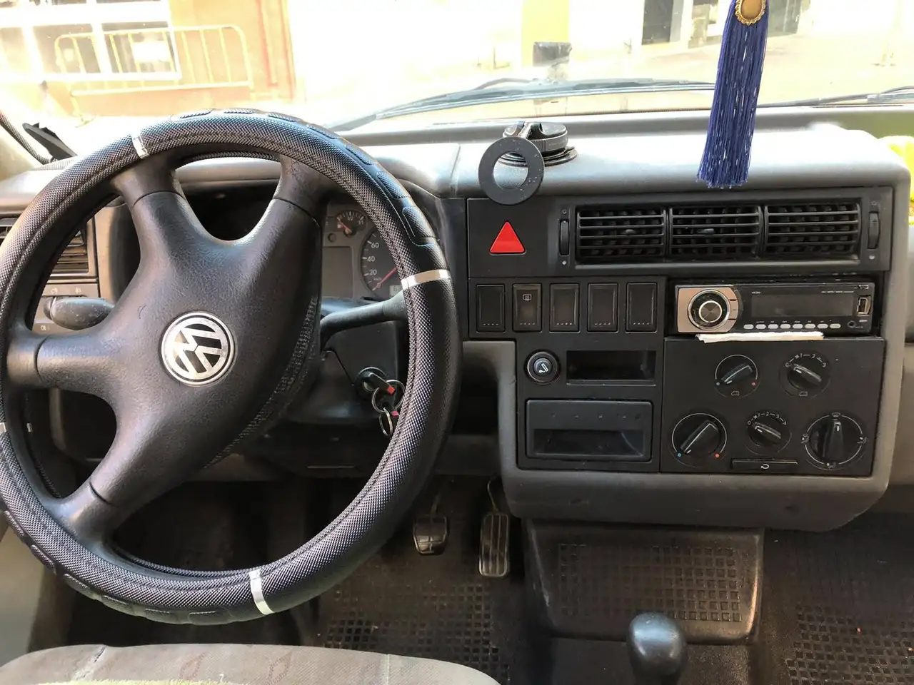 Volkswagen Transporter 2.5 TDi, foto 5