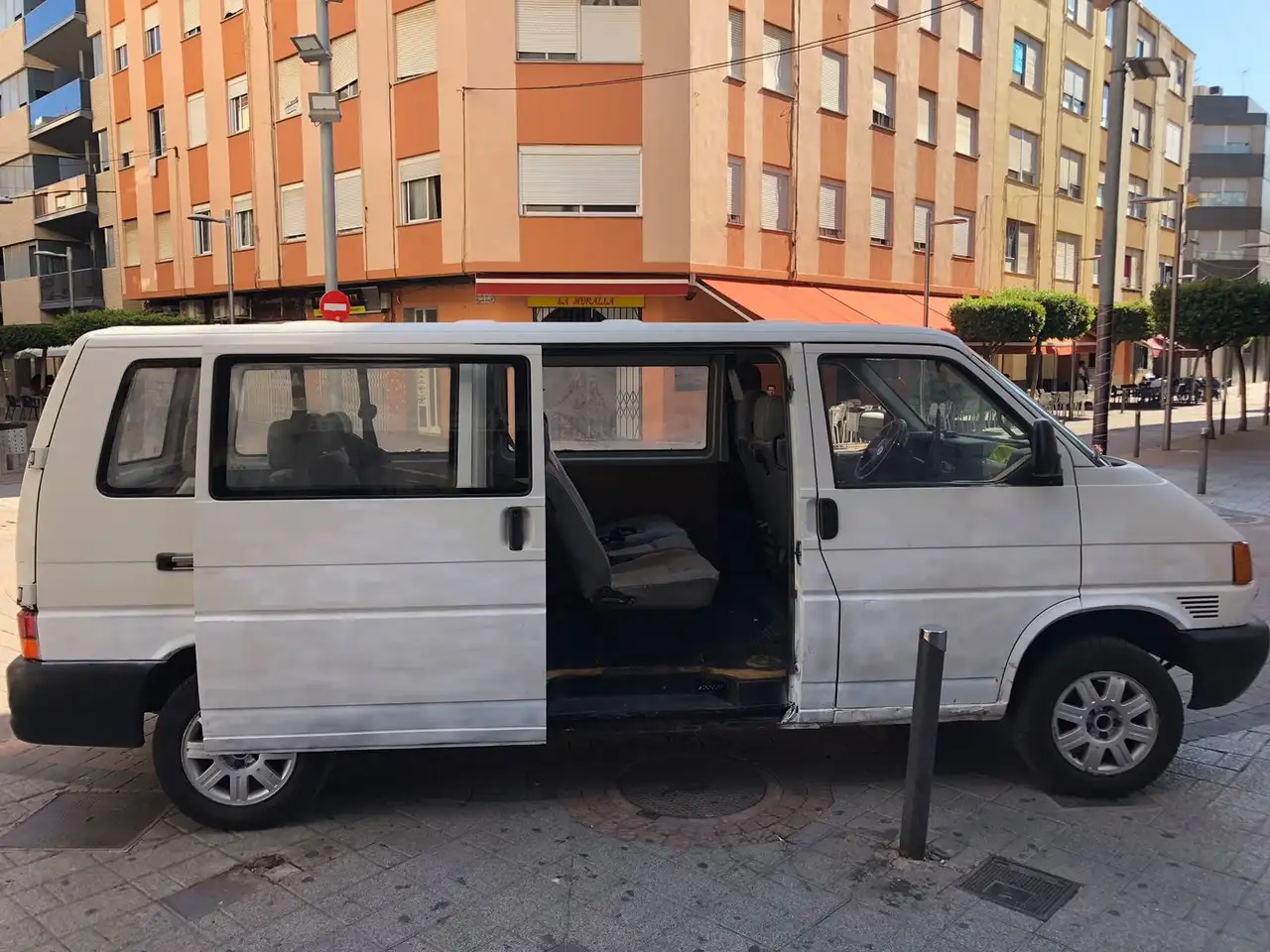 Volkswagen Transporter 2.5 TDi, foto 3