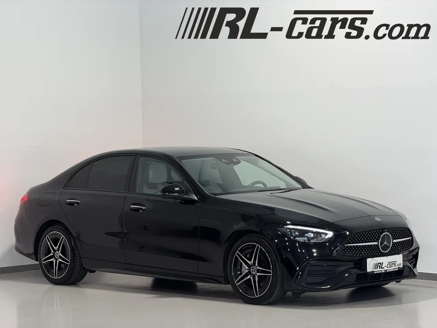 Mercedes-Benz C 220 D Aut/AMG-Sport/HEAD-UP/Burmester/360*Grad/ACC Schwarz - 1