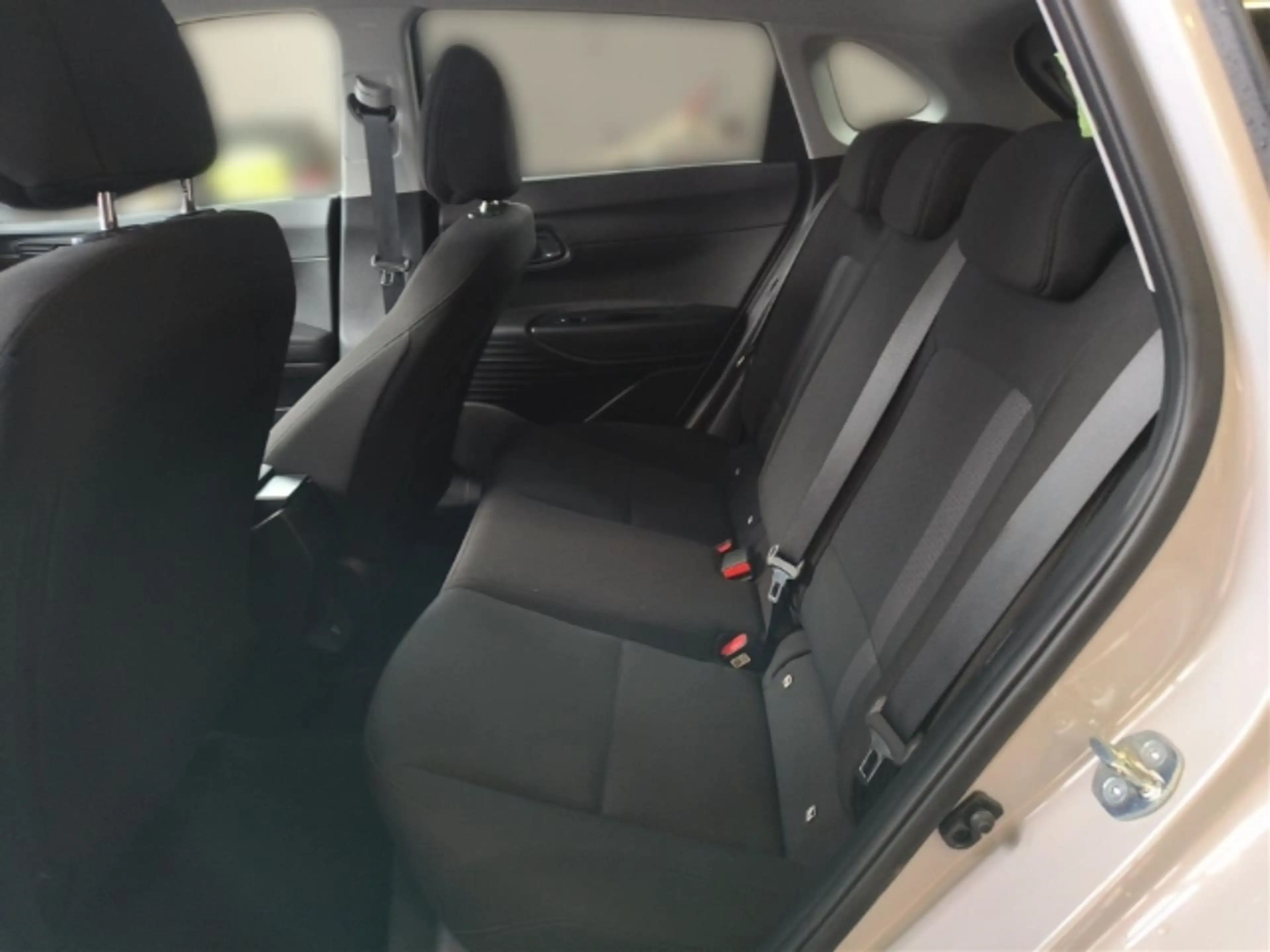 Hyundai i20 1.0 T-GDI Prime Allwetterreifen+Navi+Rückfahrkamer — photo 10