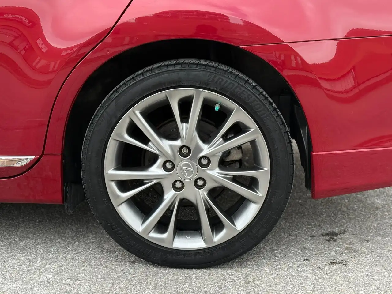 Lexus HS снимка Lexus HS