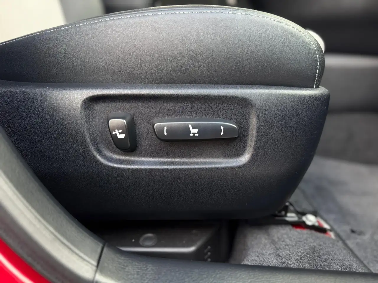Lexus HS снимка Lexus HS