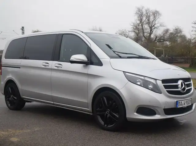 Mercedes-Benz V 220 V 220 d extralang 4Matic 7G-TRONIC SCORE