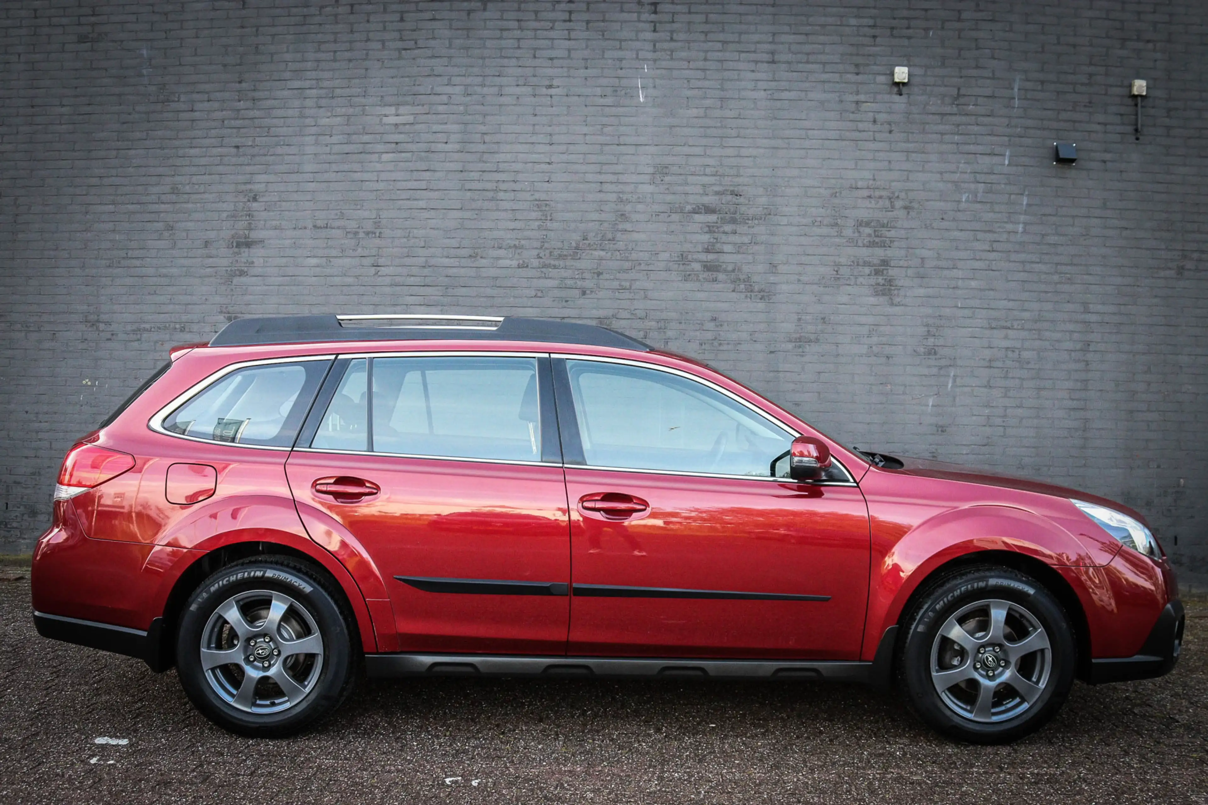 Subaru OUTBACK 2.5i-X Luxury van 18.950,- v. 17.950 — photo 2