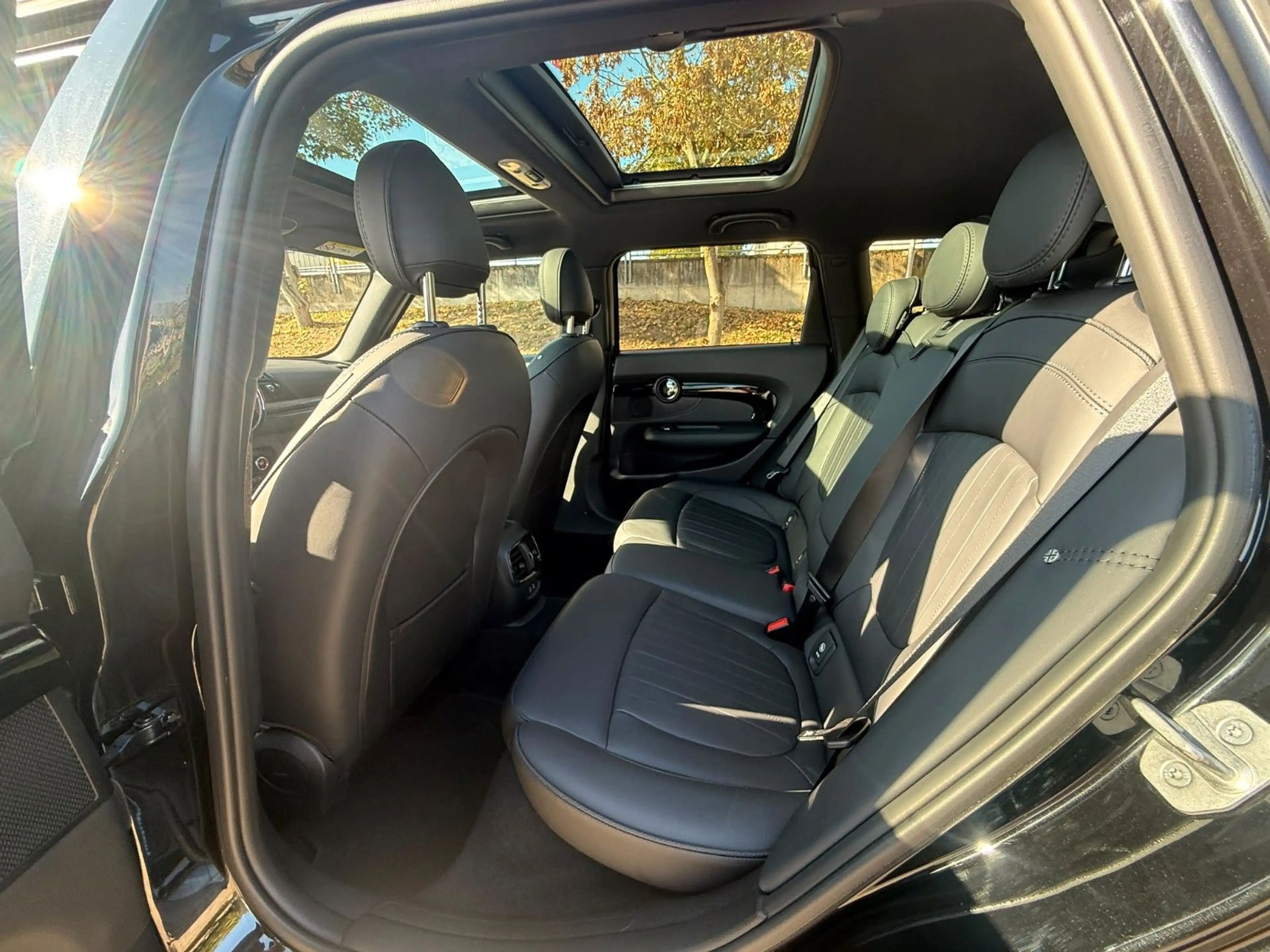 MINI John Cooper Works Clubman Clubman JCW John Cooper Works Trim All4/HUD/Pano — photo 8