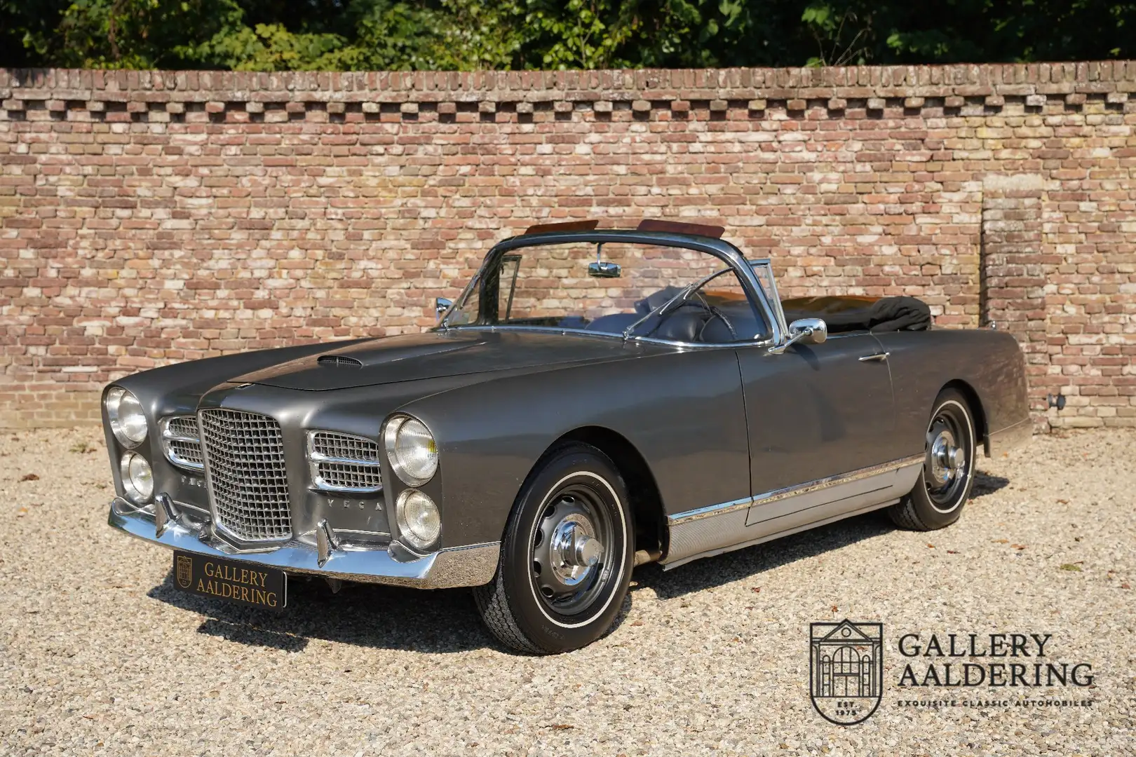 Oldtimer Facel Vega FV3 Cabriolet "From the movie Sagan" In a very ori Grau - 1