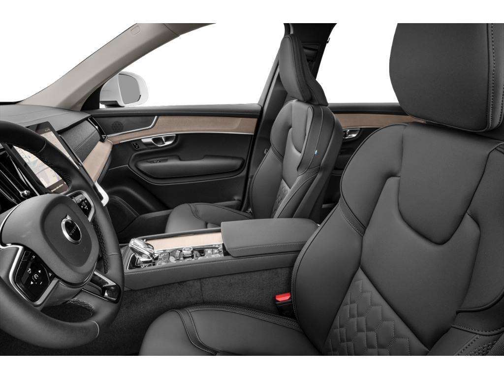 2026 Volvo XC90 B6 Plus Dark Theme thumb 6