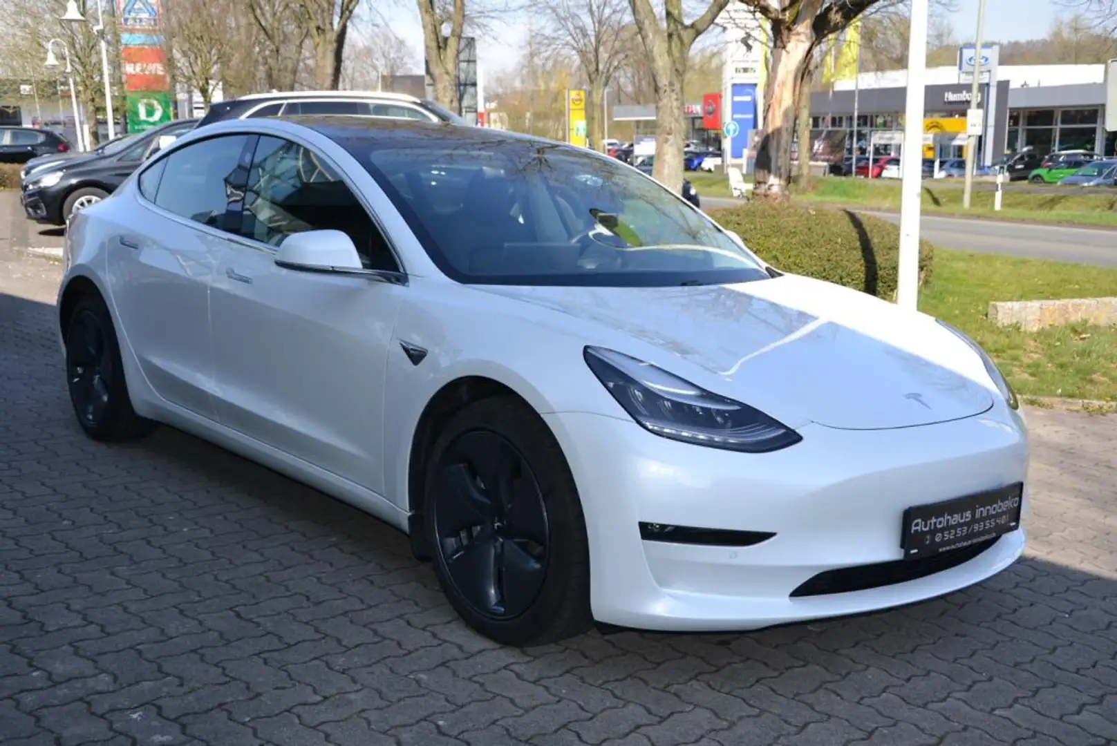 Tesla Model 3 Langstreckenbatt. Allradantrieb Dual Motor*AHK*Aut Weiß - 2