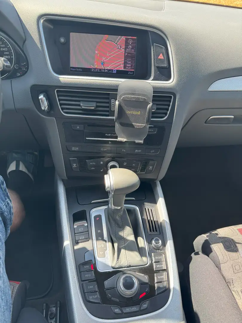 Audi Q5 Q5 3.0 TDI quattro S tronic Červená - 2