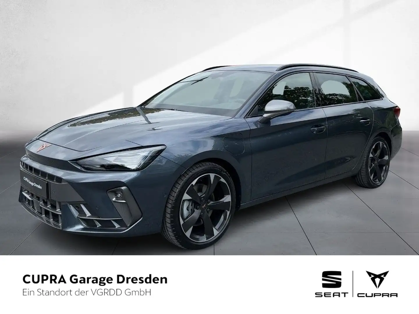 CUPRA Leon Sportstourer 1.5 e-HYBRID 150 kW (204 PS) 6 Gris - 1