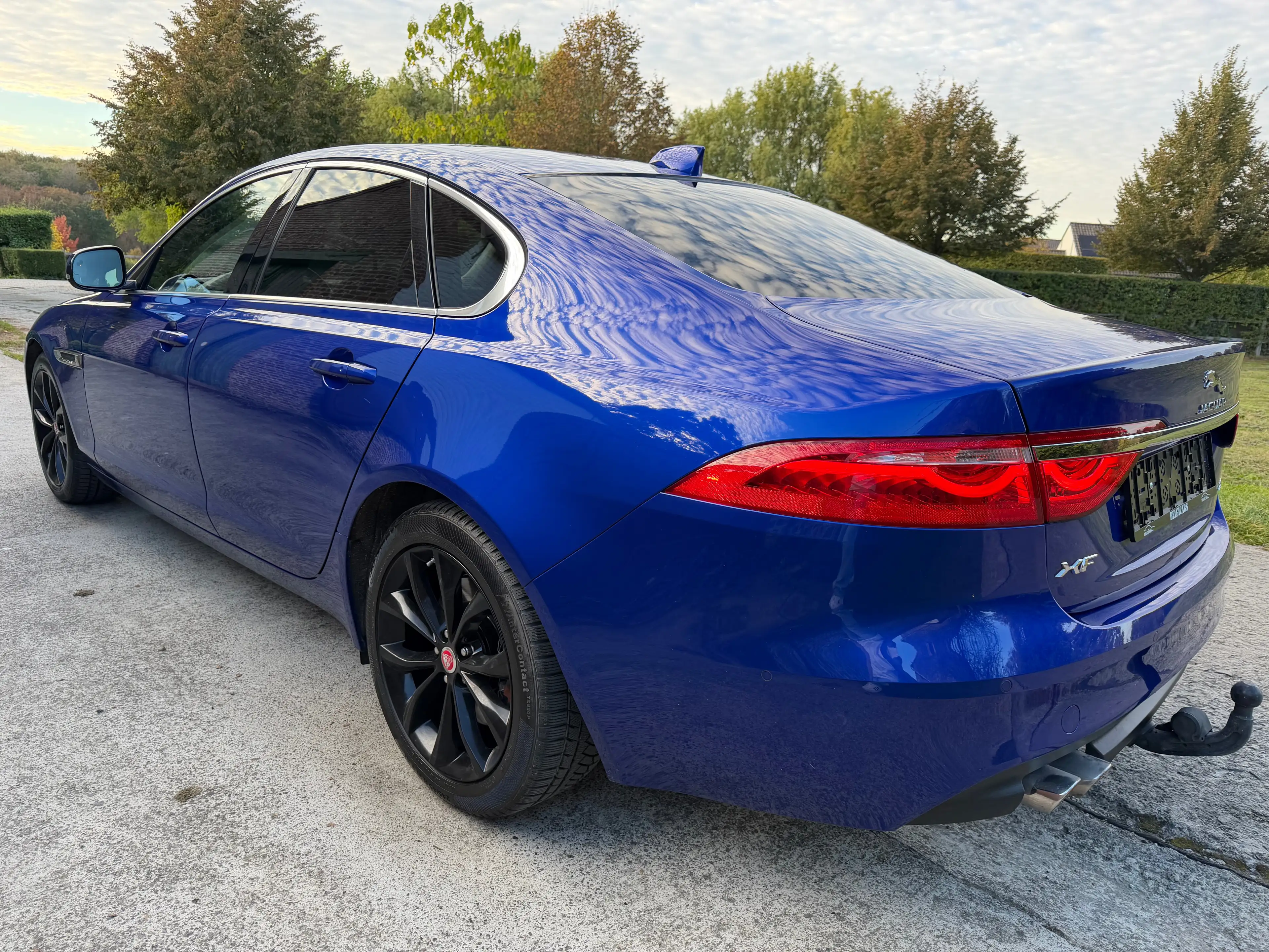 Jaguar XF 2.0 D Business Edition Prestige — photo 5