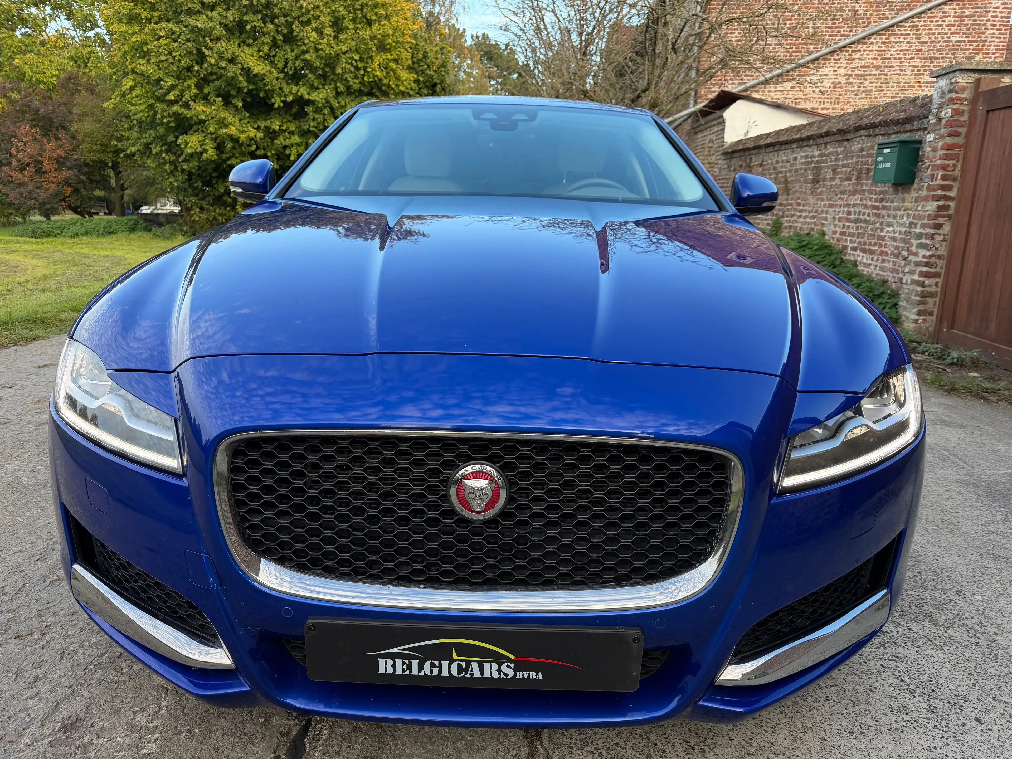 Jaguar XF 2.0 D Business Edition Prestige — photo 7