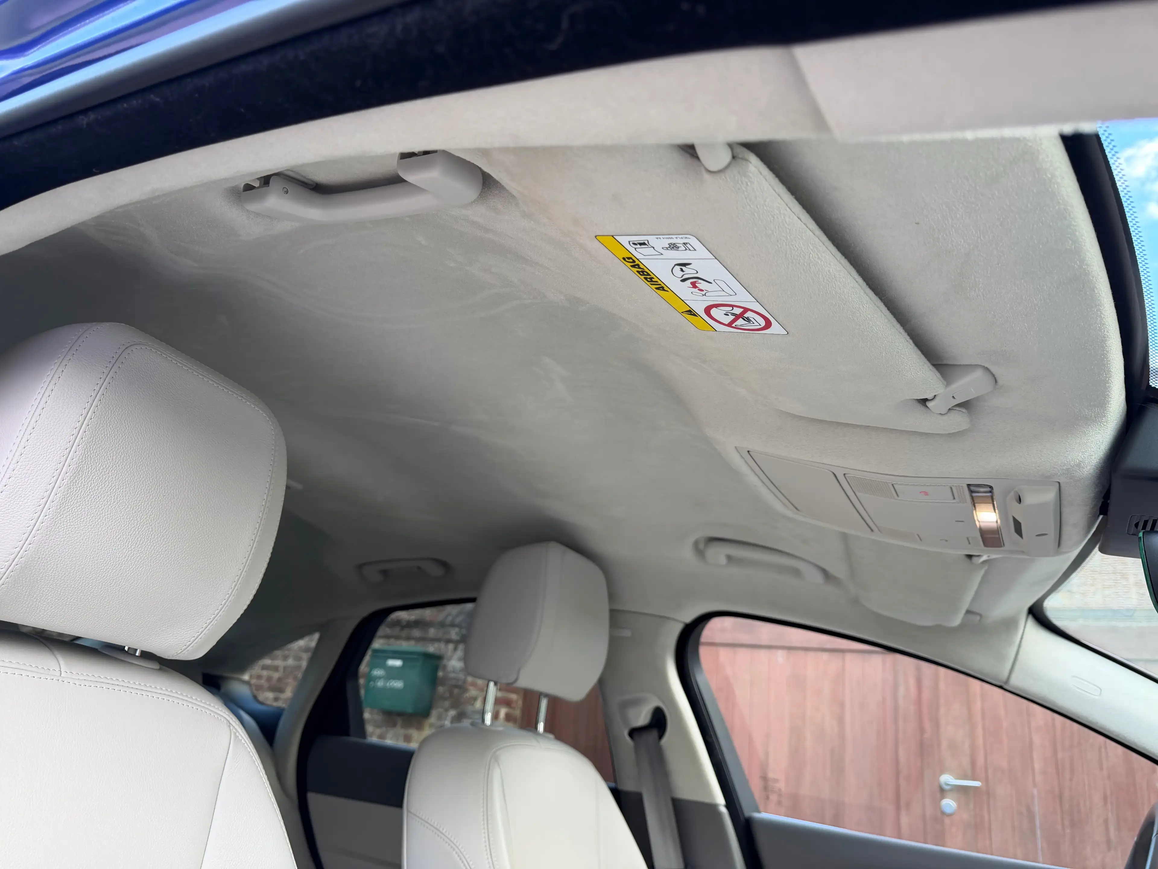 Jaguar XF 2.0 D Business Edition Prestige — photo 11