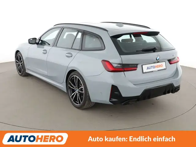 BMW 3 Series view 4