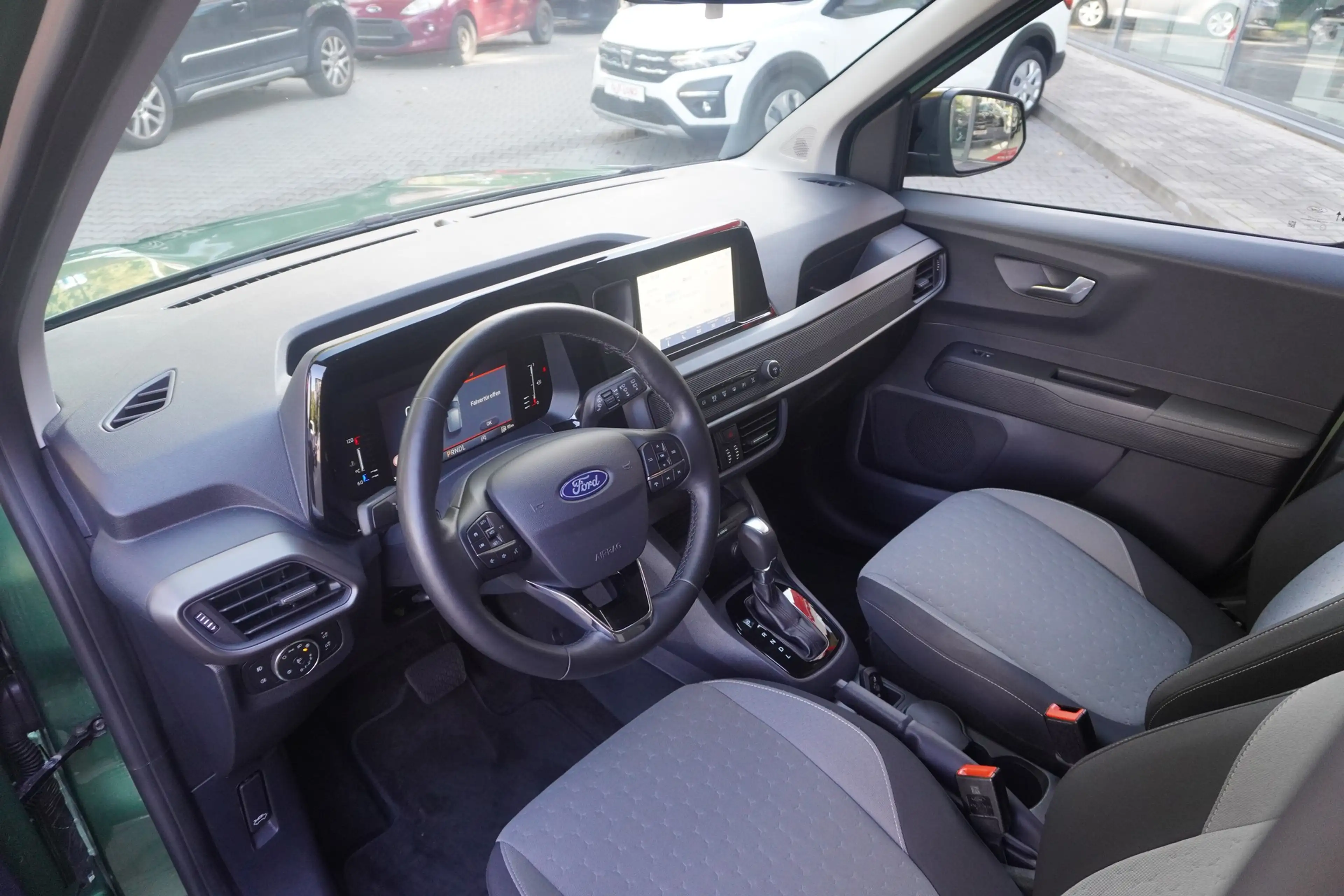 Ford Tourneo Courier 1.0 EcoBoost Titanium Aut. AHK — photo 10