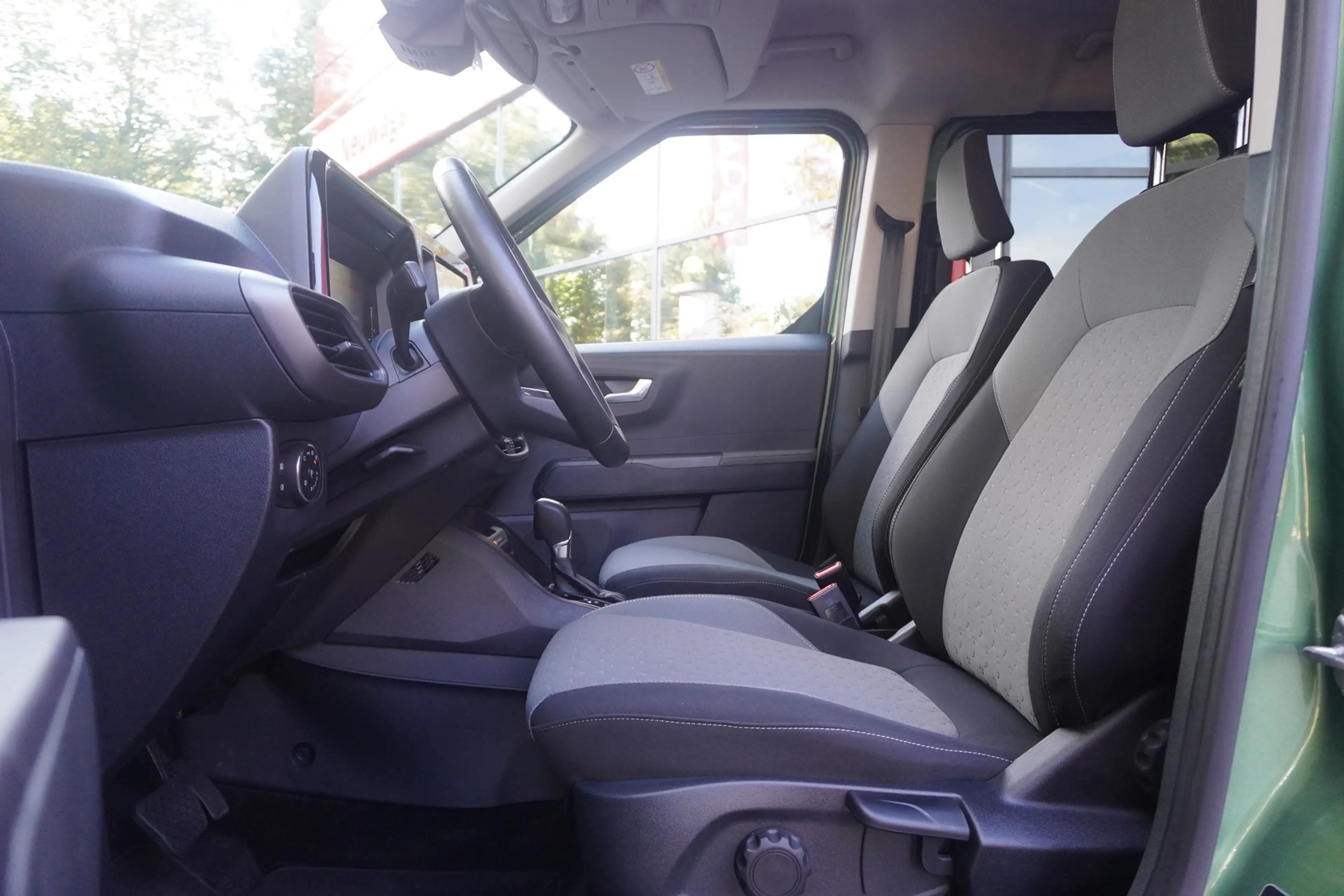 Ford Tourneo Courier 1.0 EcoBoost Titanium Aut. AHK — photo 11