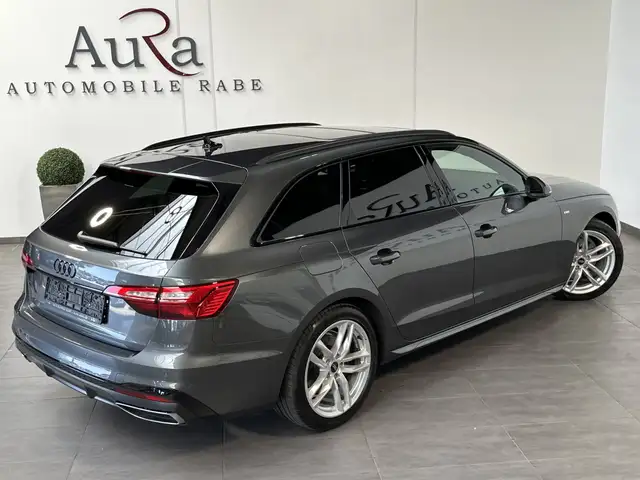 Audi A4 view 5