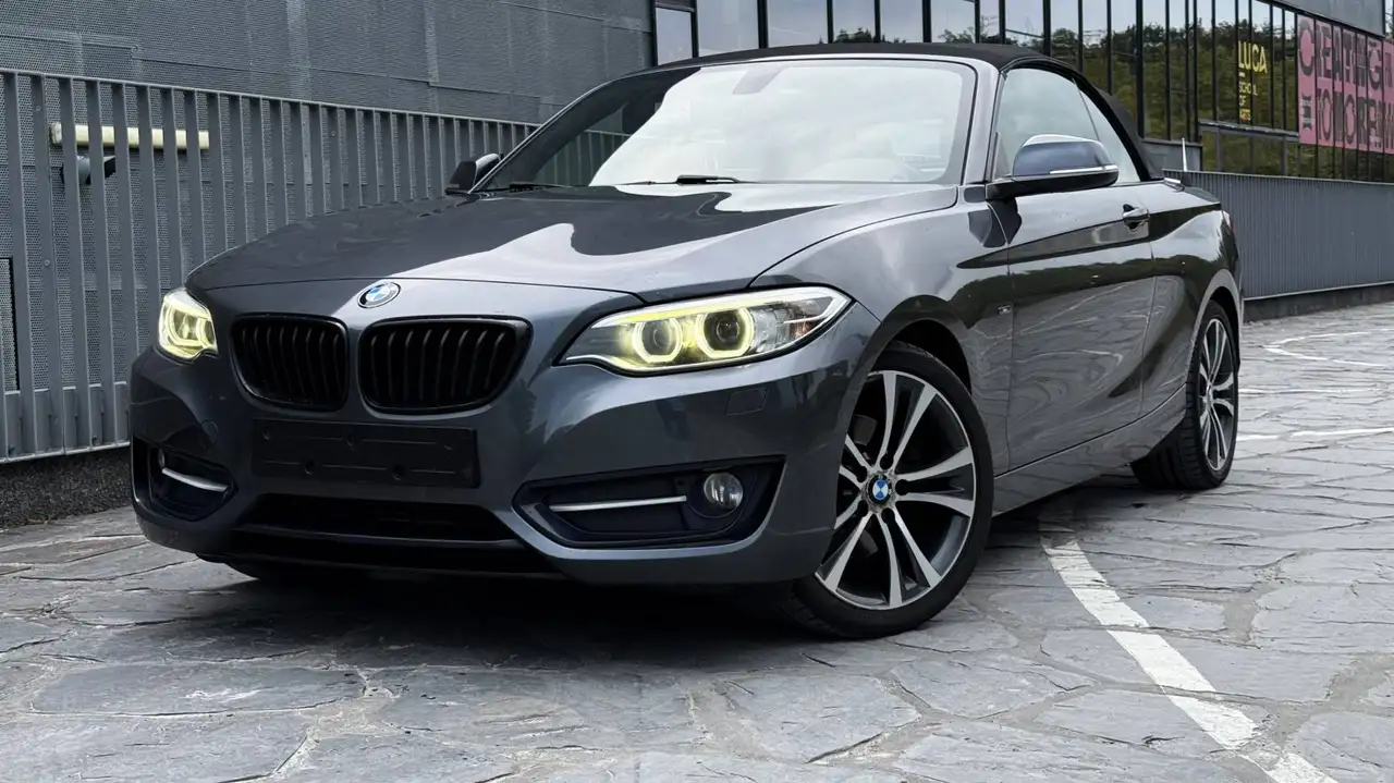 BMW 220