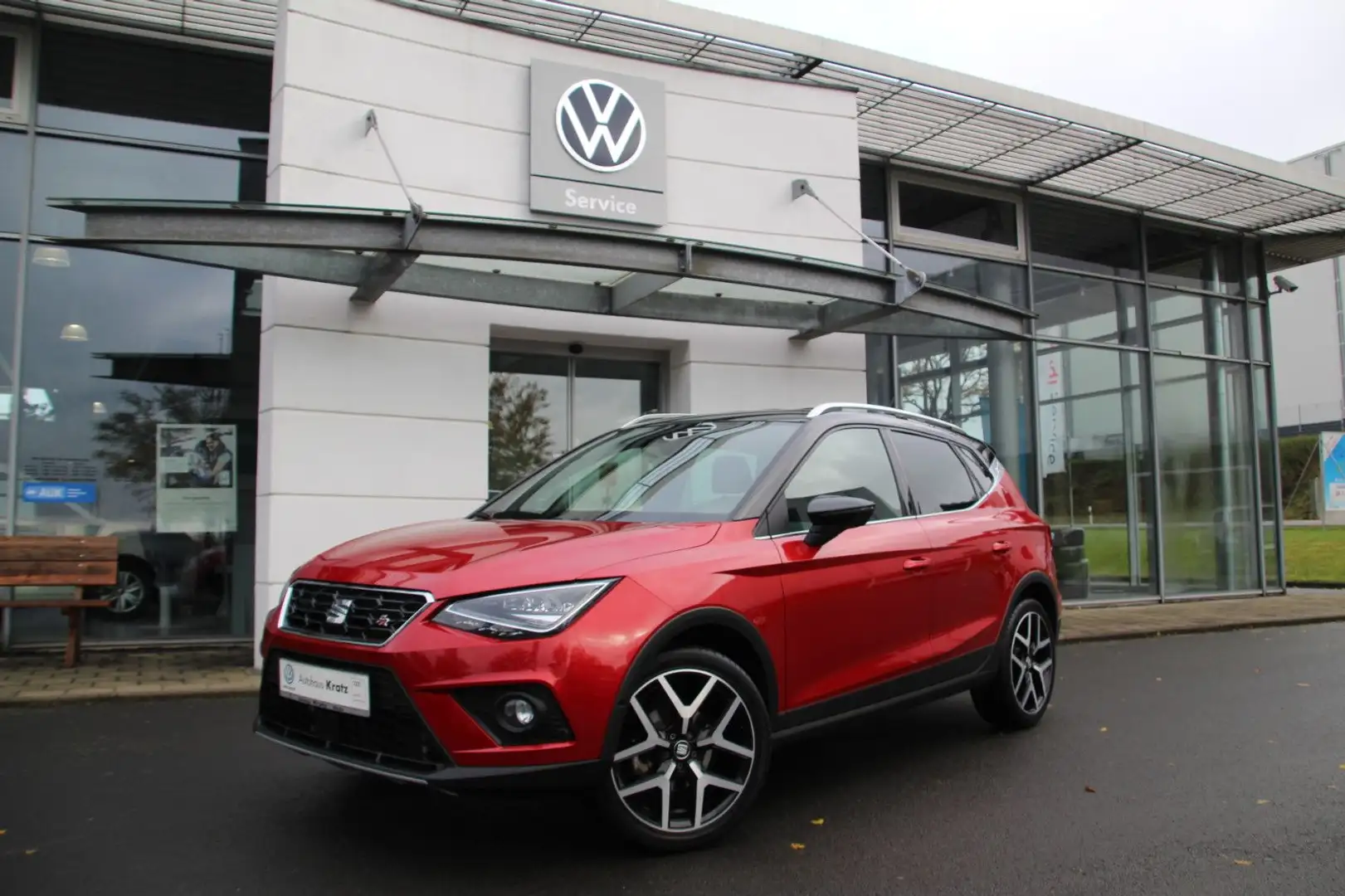 SEAT Arona FR TSI DSG Rot - 1