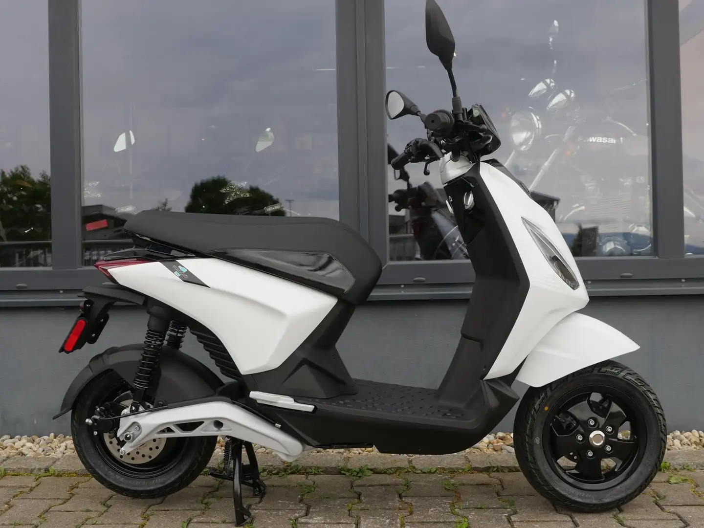 Piaggio Piaggio 1 + One Plus - Weiß Forever - neu - Lager - 1