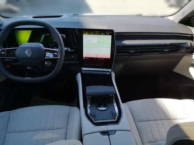 Renault Espace Full Hybrid E-Tech 200 7-Sitzer Ansicht 4