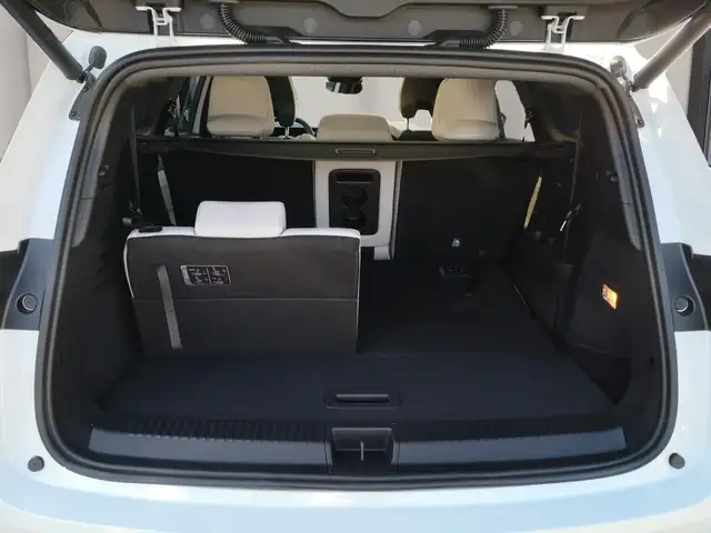 Renault Espace Full Hybrid E-Tech 200 7-Sitzer Ansicht 12