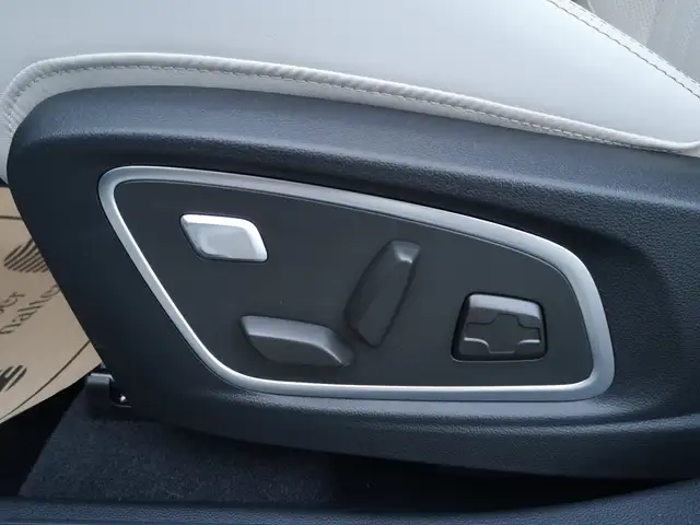 Renault Espace Full Hybrid E-Tech 200 7-Sitzer Ansicht 19