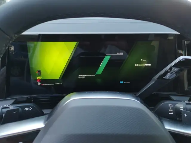Renault Espace Full Hybrid E-Tech 200 7-Sitzer Ansicht 15
