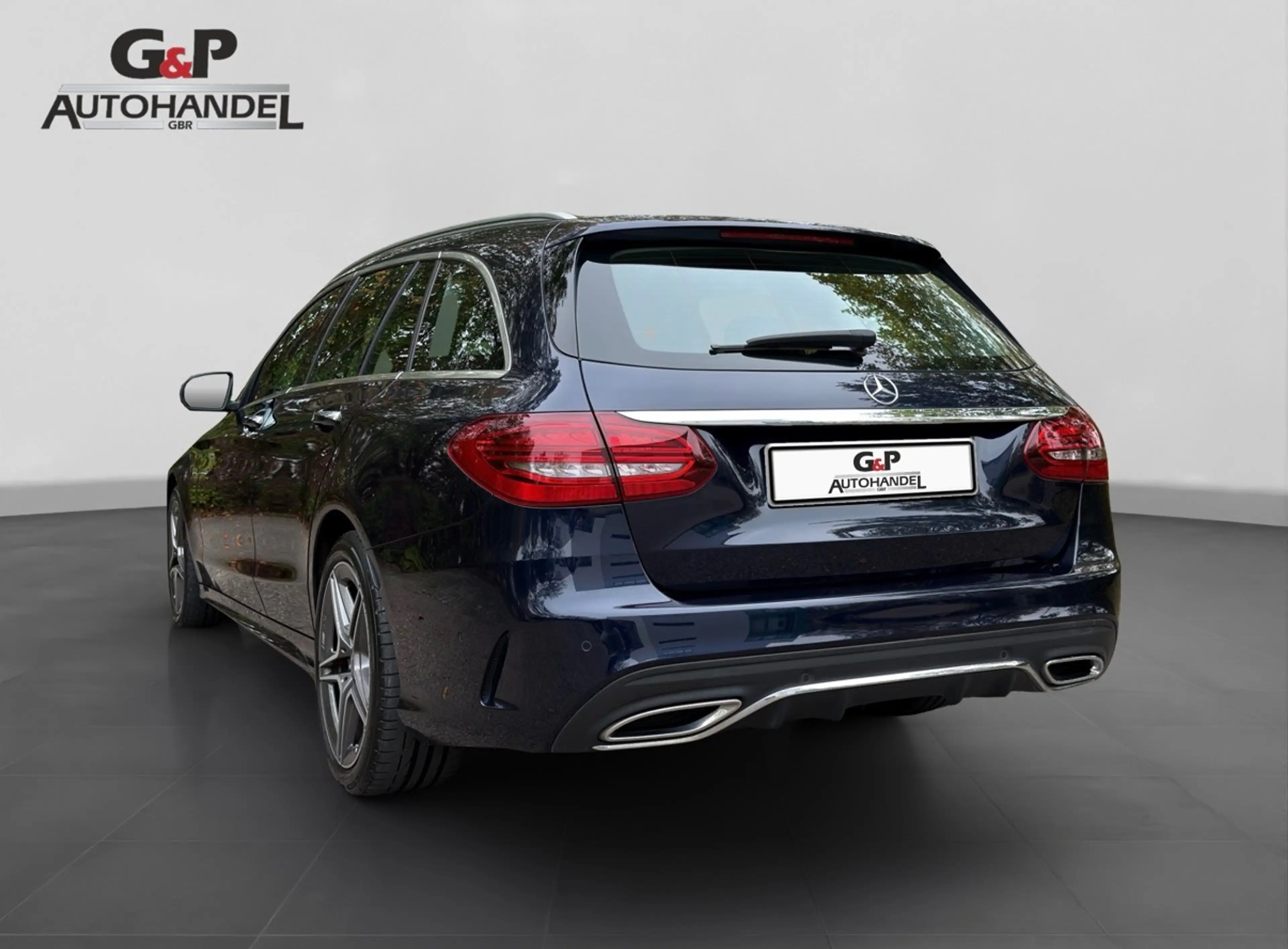 Mercedes-Benz C 220 C 220 d AMG schwenk. AHK Rückkamera Navi — photo 6