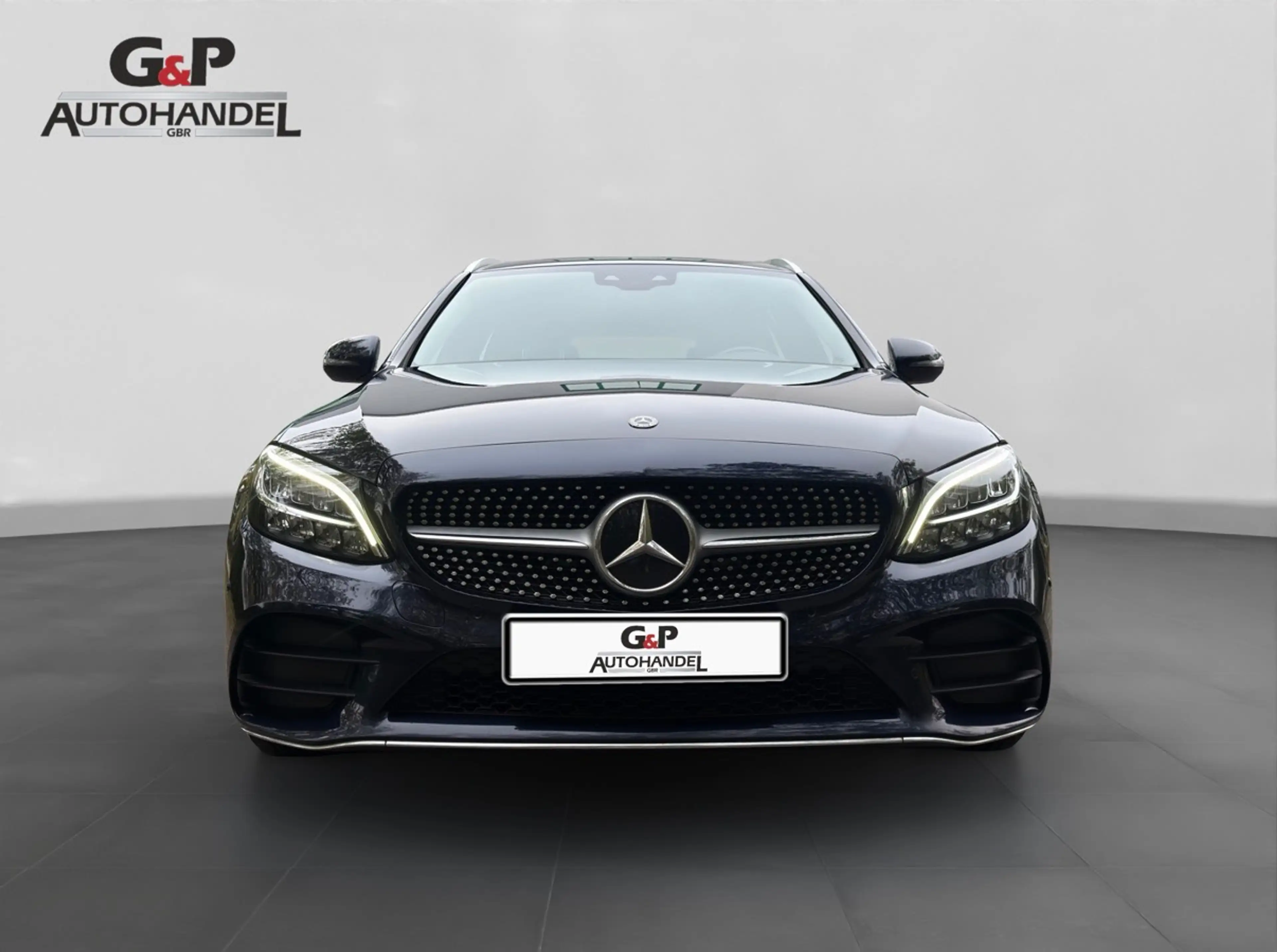 Mercedes-Benz C 220 C 220 d AMG schwenk. AHK Rückkamera Navi — photo 7