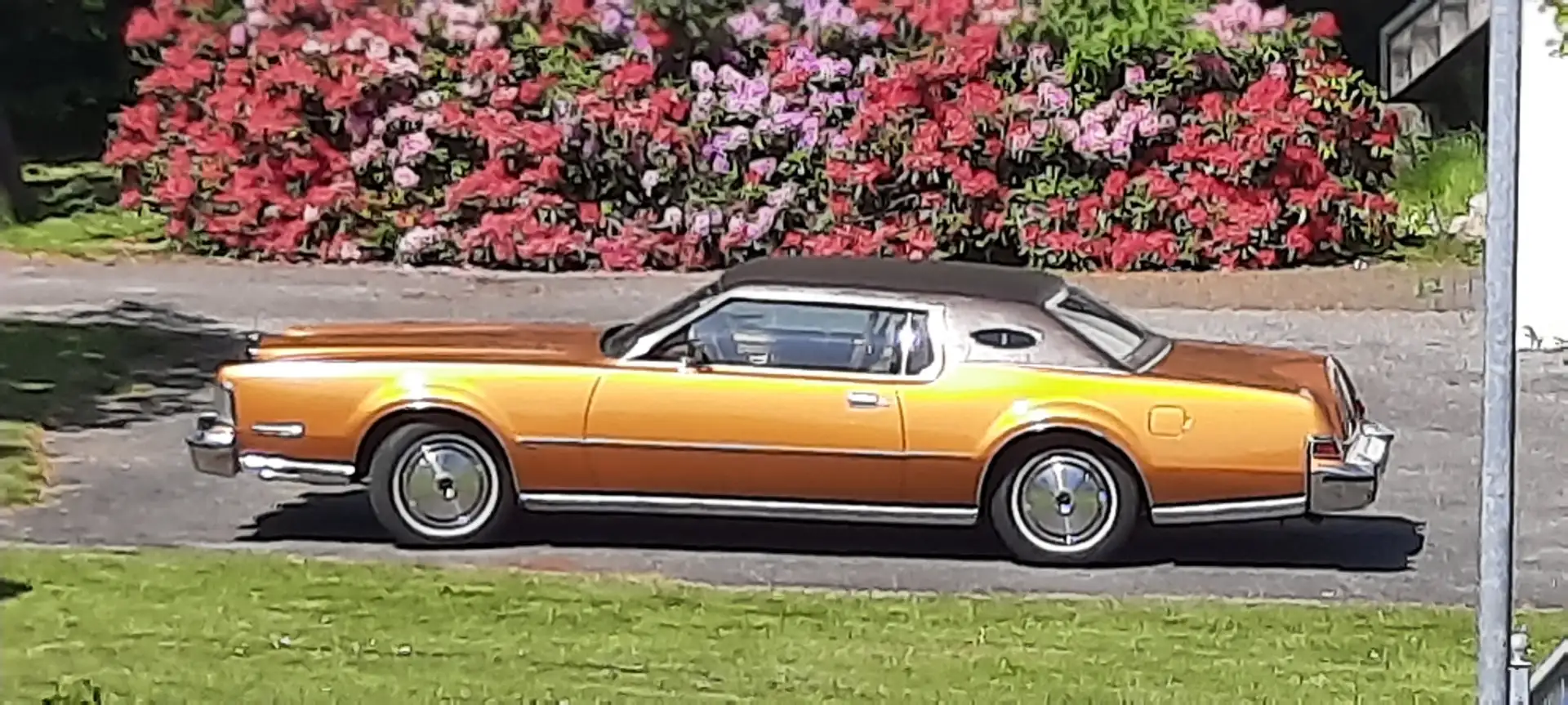 Lincoln Mark Continental Mark IV Gold - 1