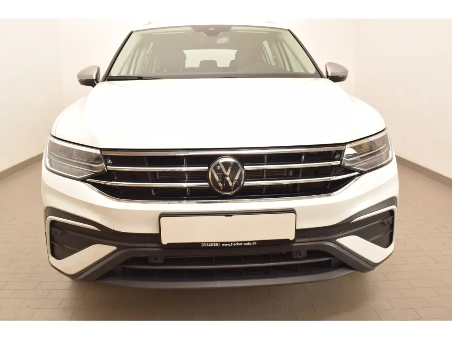 Volkswagen Tiguan Allspace 2.0TDI 4Motion DSG Life LED Navi SHZ Harman Kardon Weiß - 2