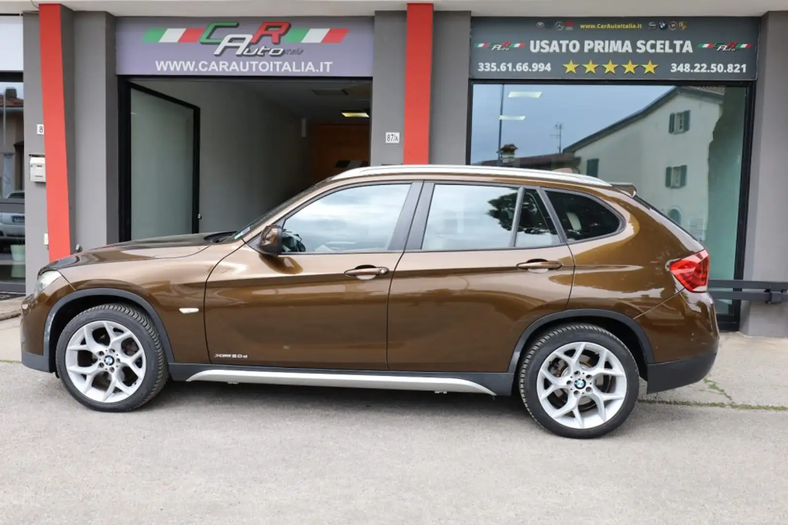 BMW X1 xDrive20d X-Line Automatica Navi PRO Pelle Xenon + Marrone - 2