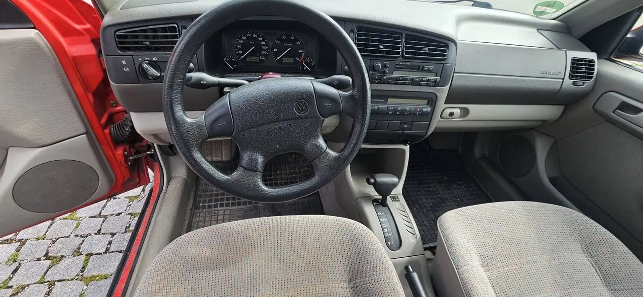 Volkswagen Golf III 1.8 - AUTOMATIK - KLIMAAUTOMATIK -, foto 10