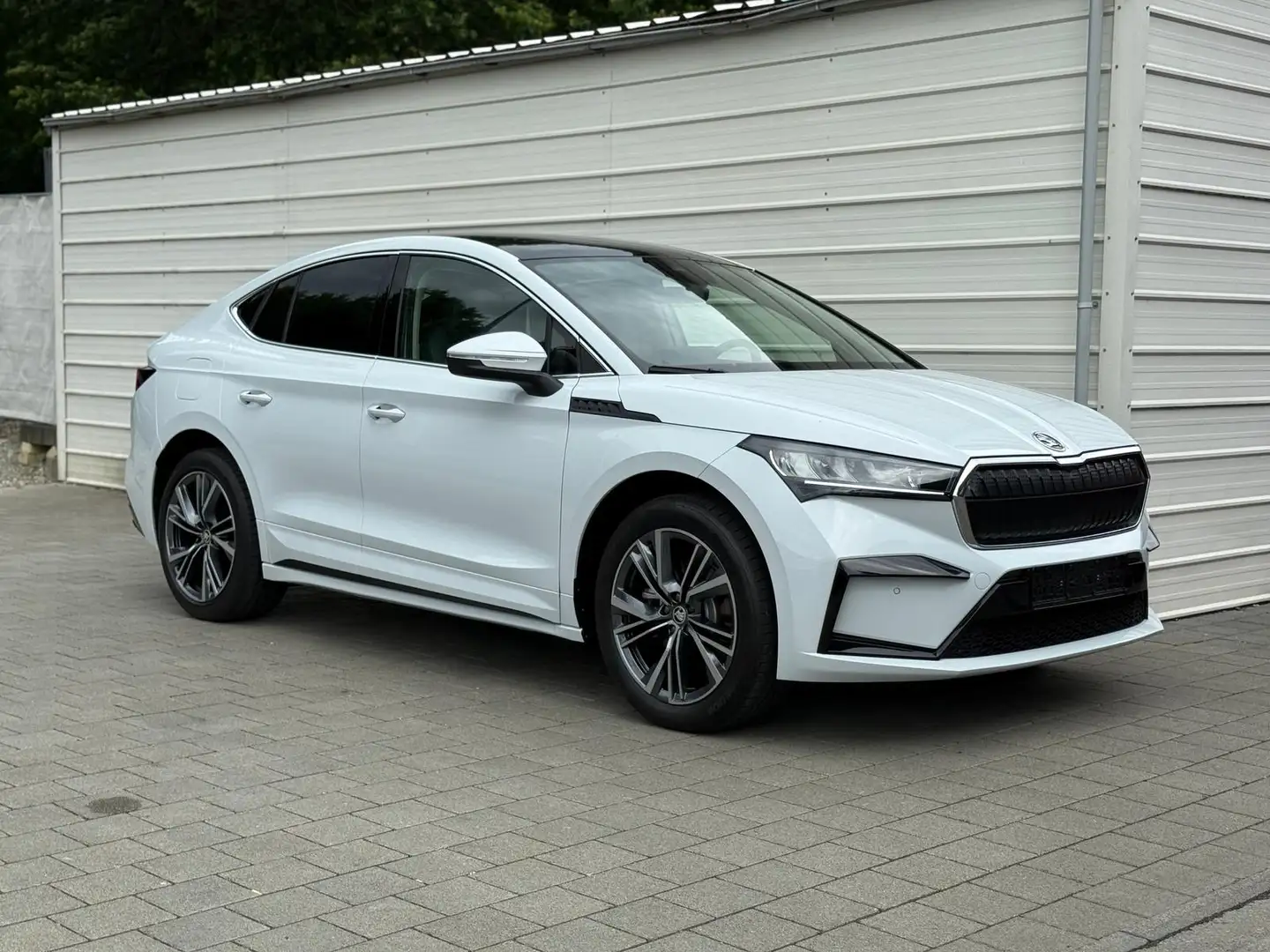 Skoda Enyaq Coupe iV 80 Panorama*Navi*SHZ*Alcantara*20"*ACC*Ke Weiß - 2