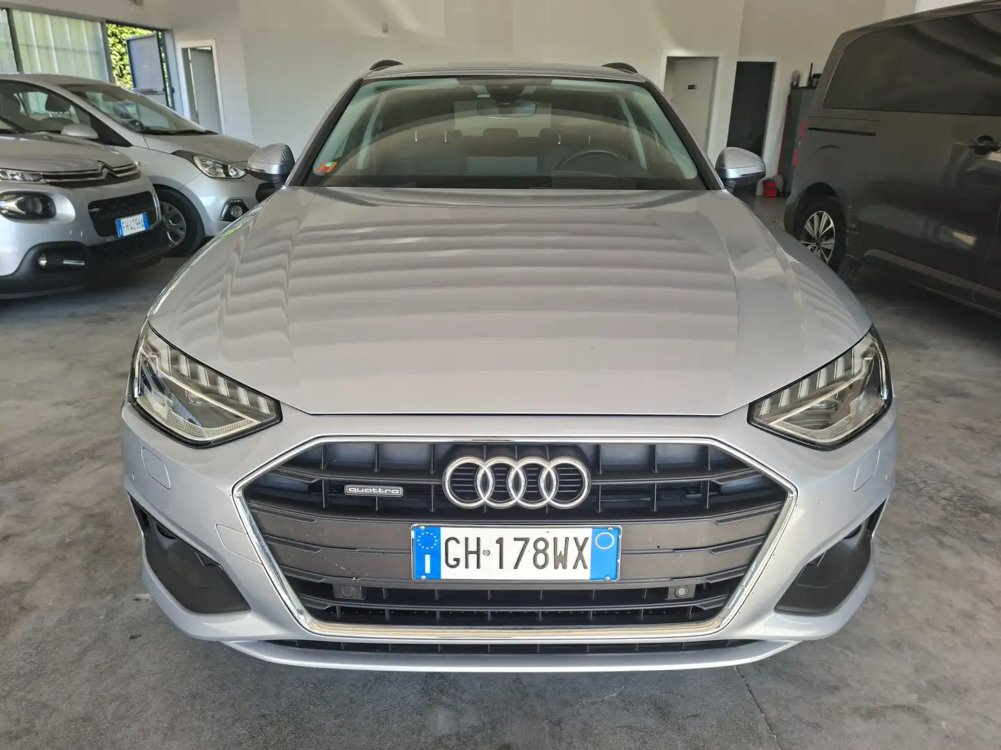 Audi A4 2.0 TDI EURO 6D / AUTOMATICO / 190CV / 4X4 - 2
