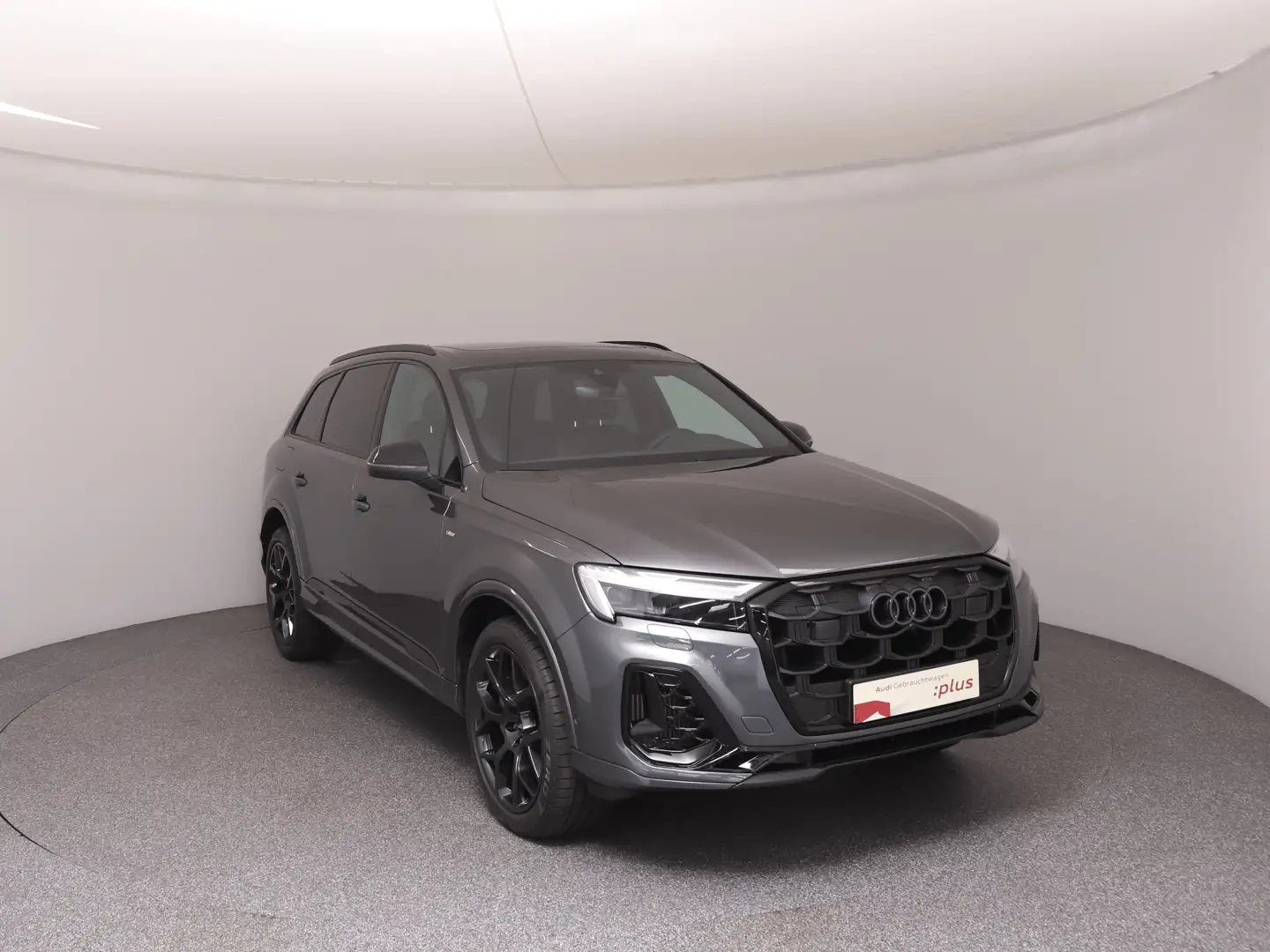 Audi Q7 55 TFSI e quattro S line 290 kW Grau - 2