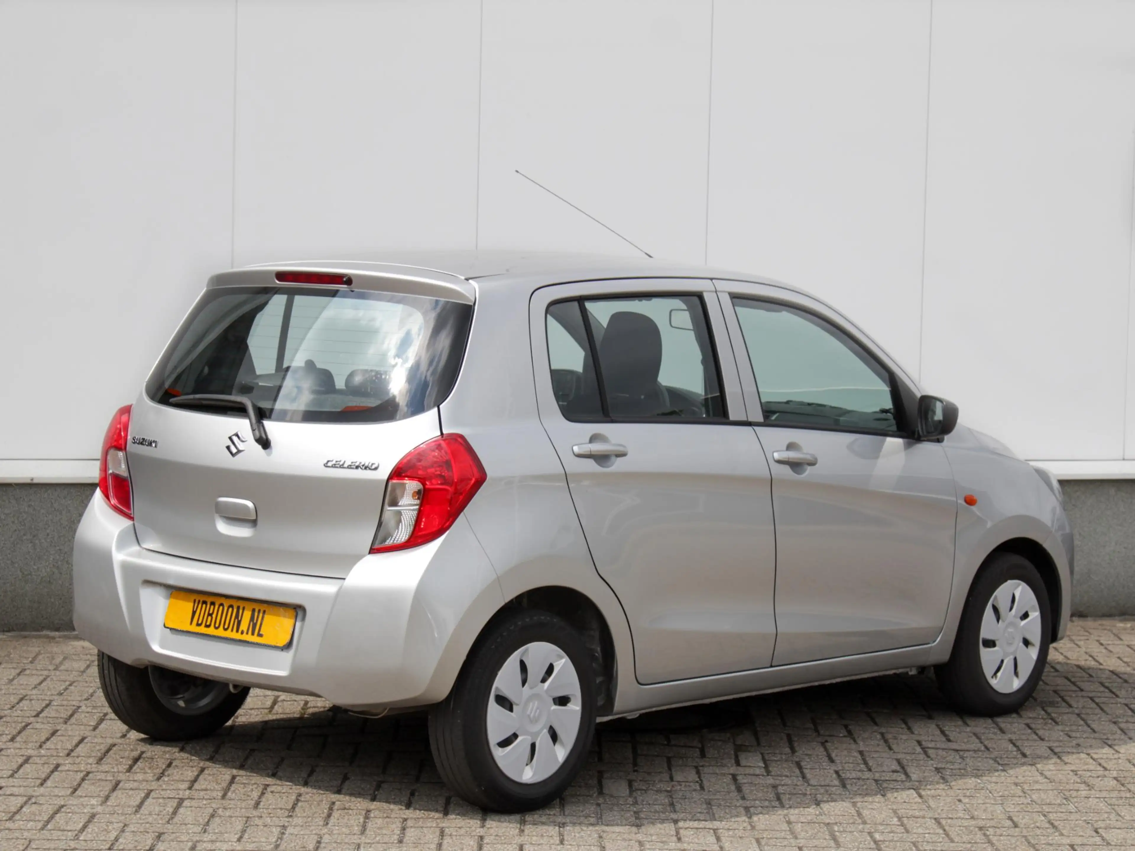 Suzuki Celerio 1.0 Comfort | Airco | Radio/Bluetooth — photo 3