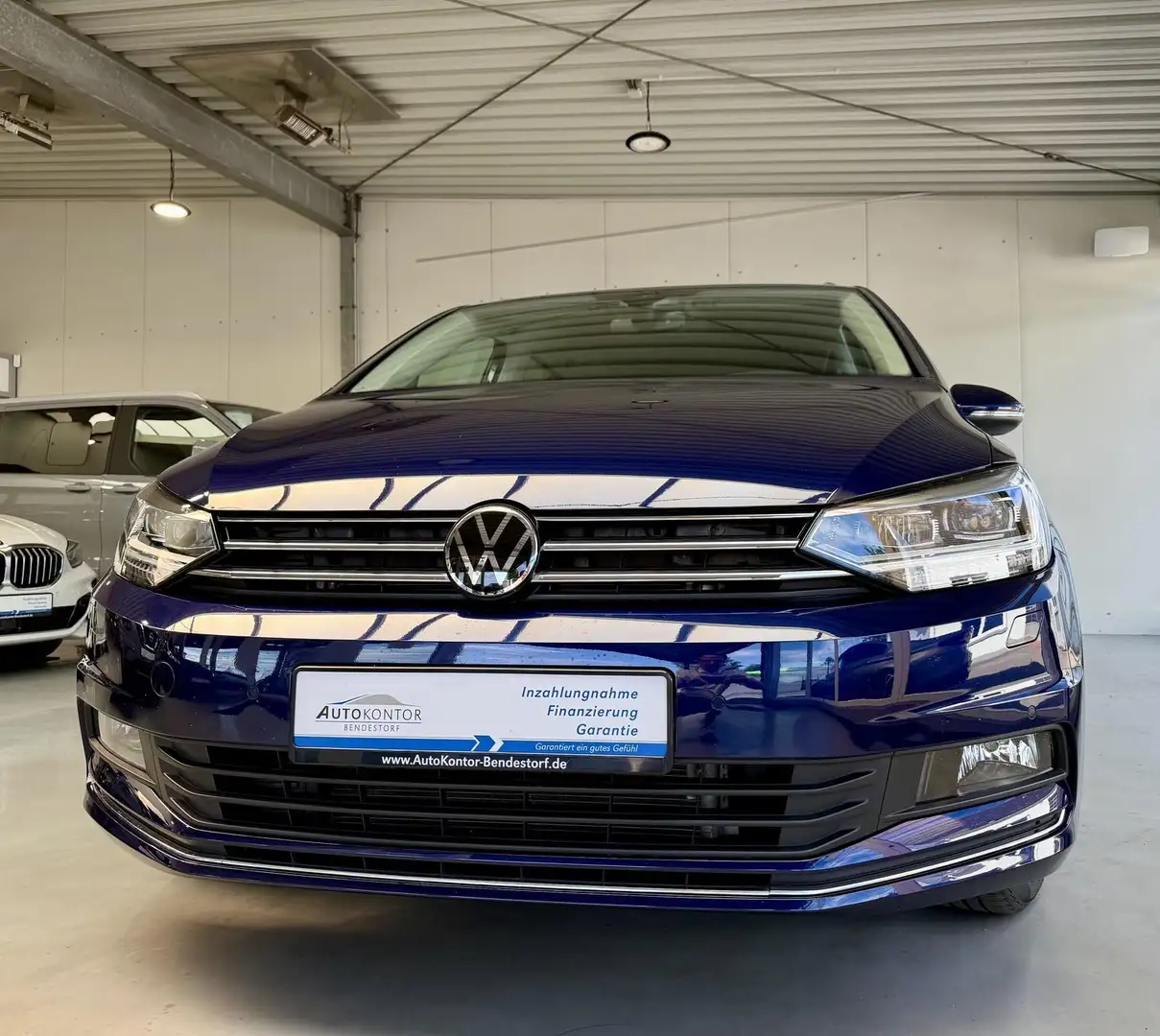 Volkswagen Touran Autom. TDI *LED *7-Sitzer *AHK *Navi Blauw - 1