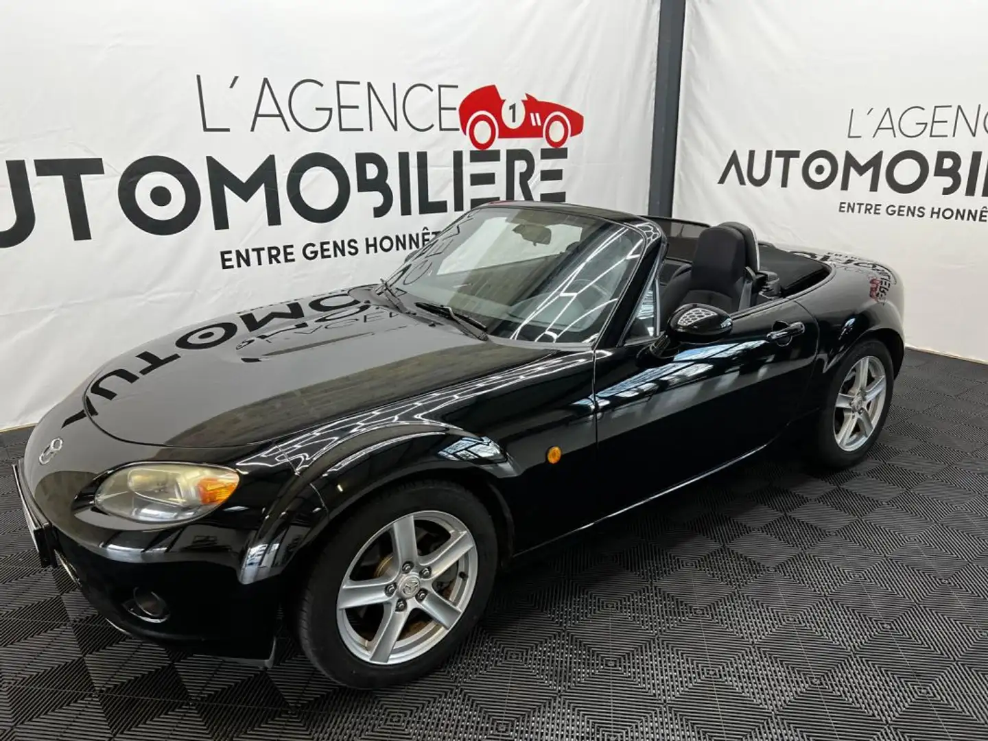 Mazda MX-5 MX5 NC 1.8 126ch Elegance Clim Noir - 2