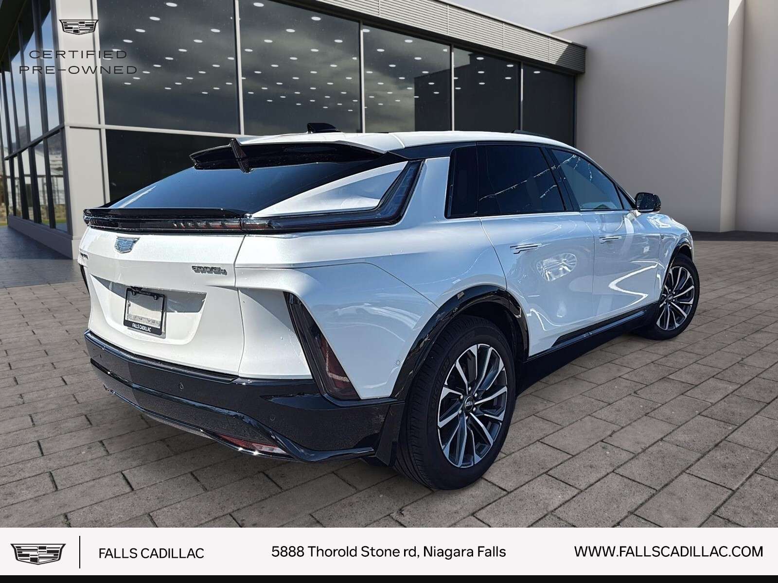 2024 Cadillac Lyriq Sport SPORT,AWD,SUNROOF,P.SEATS,R.START — снимка 1