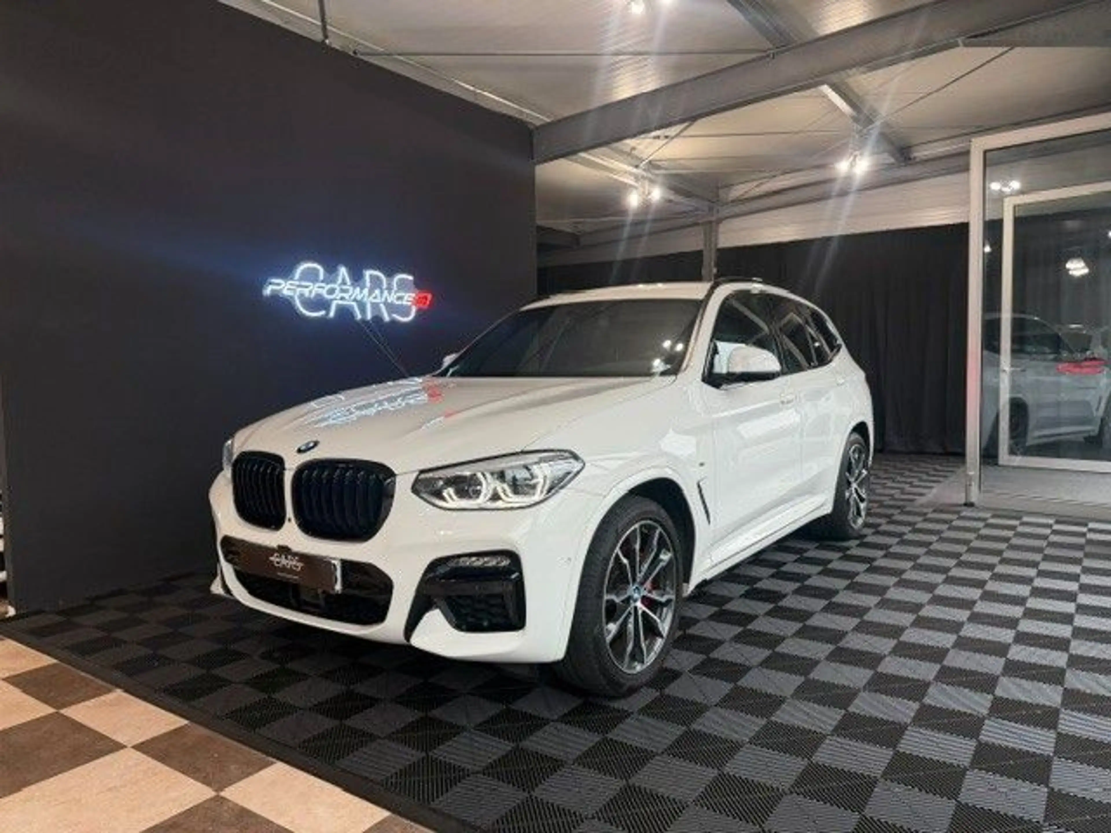 BMW X3 M40 d *Standheizung* BMW Service Historie — photo 8
