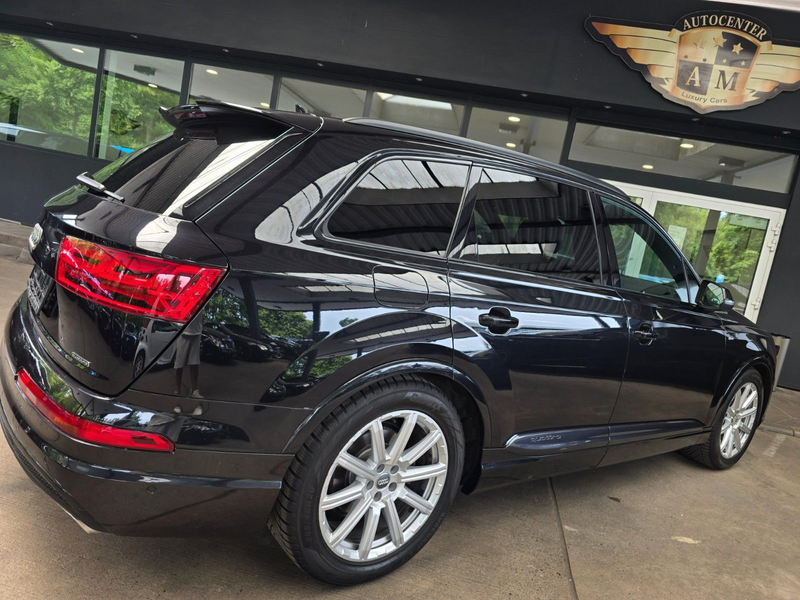 Audi Q7 3.0 TDI quattro S-Line AHK/Panorama/360° — photo 13