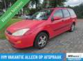 Ford Focus Wagon 1.4-16V Ambiente Rouge - thumbnail 1