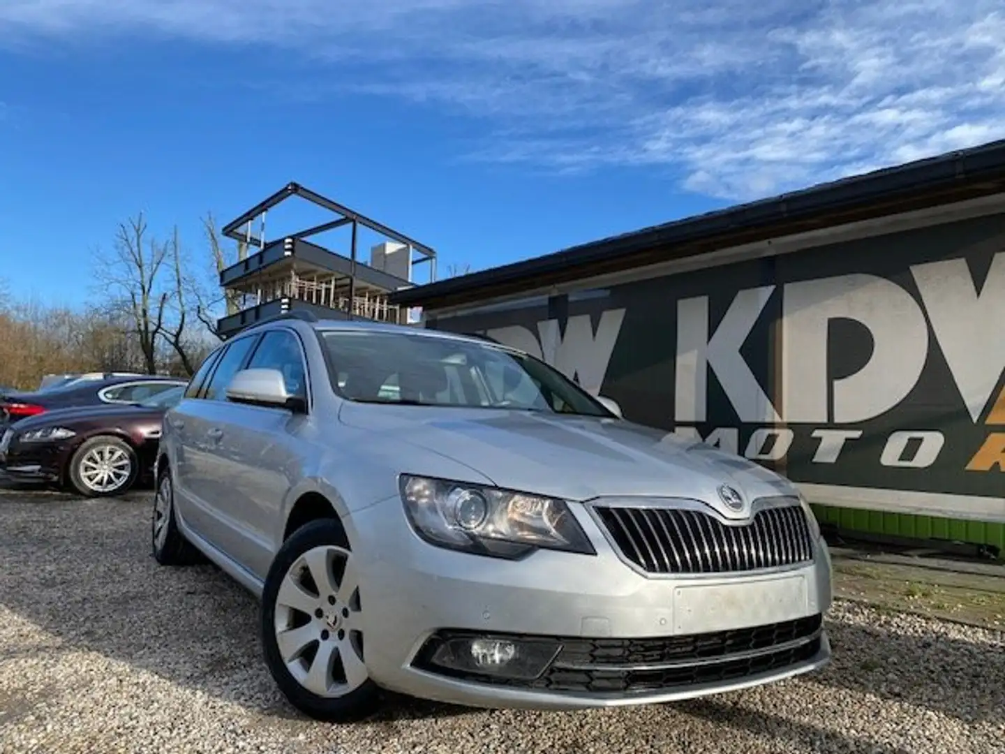Skoda Superb SW 1.6 CR TDi Ambition DPF Argent - 1