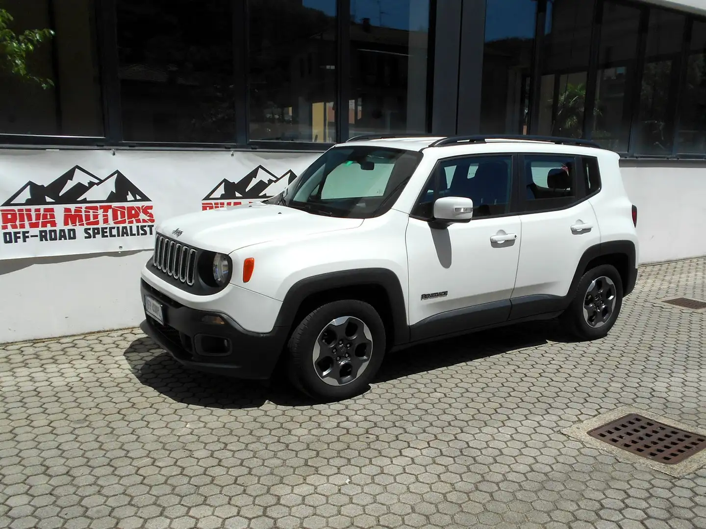 Jeep Renegade Renegade 1.4 m-air Longitude fwd 140cv auto my18 White - 1